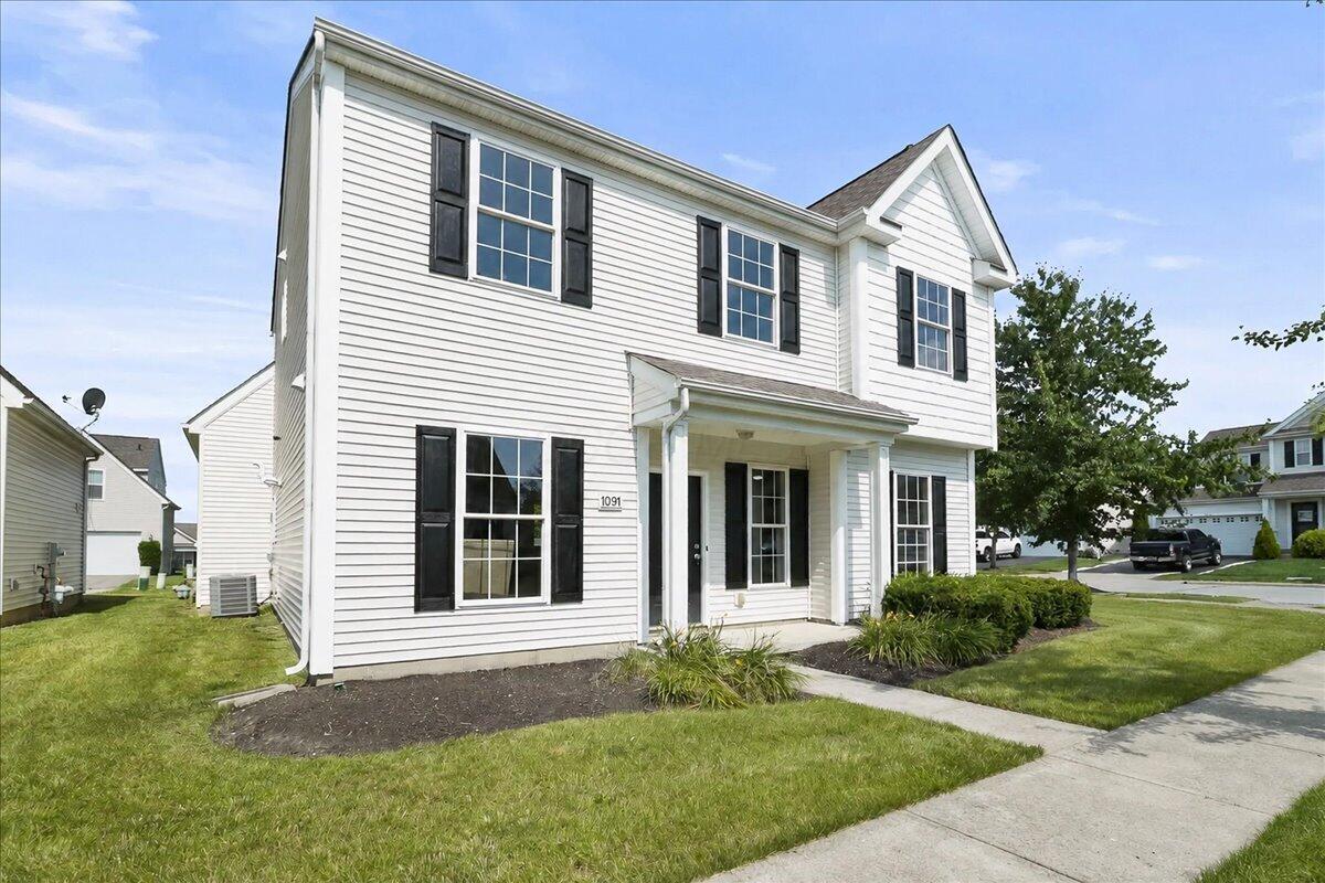 1091 Eberton Avenue Property Photo 1