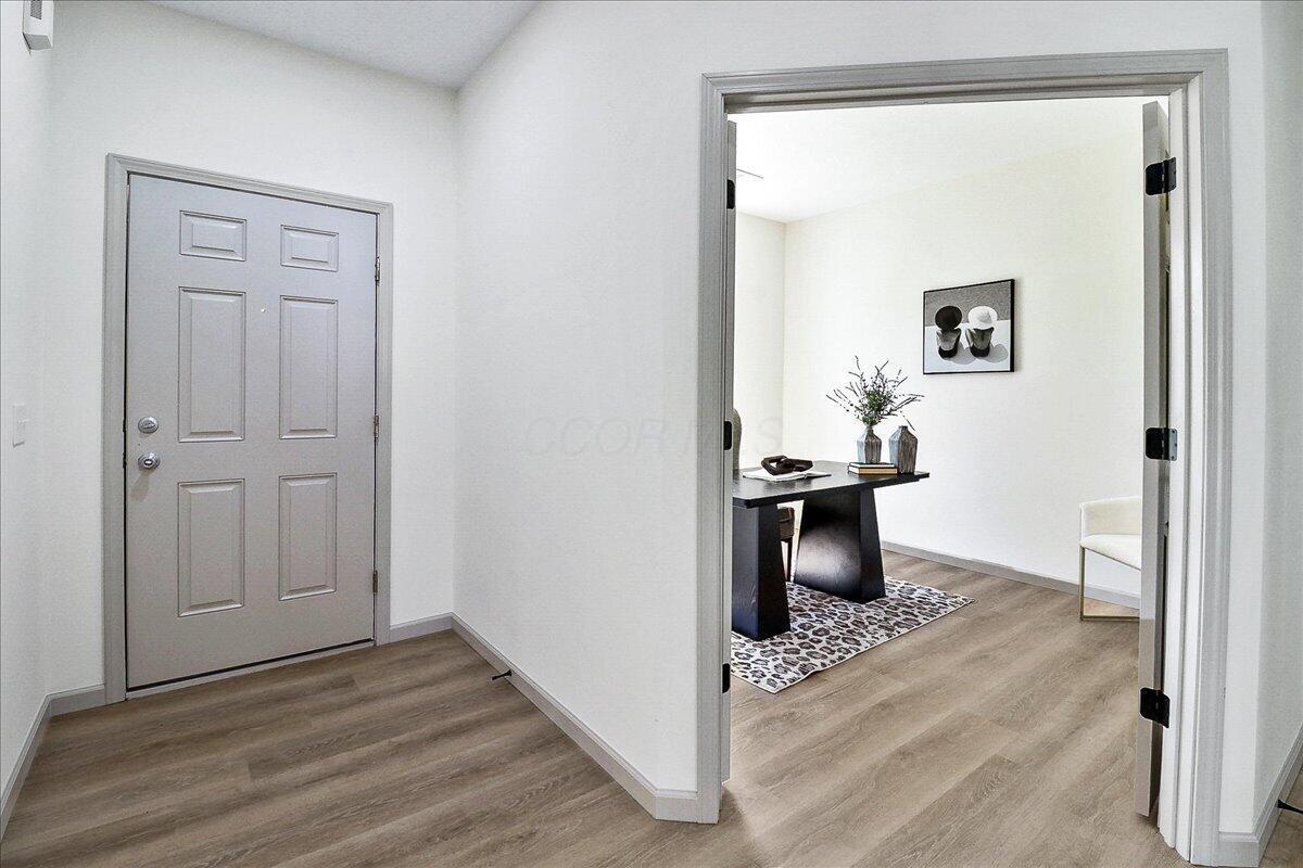 1091 Eberton Avenue Property Photo 4