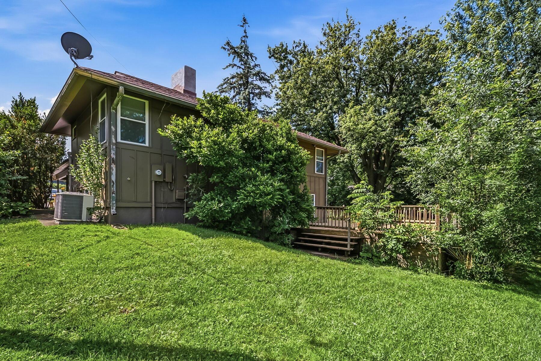1109 N Park Street Property Photo 40