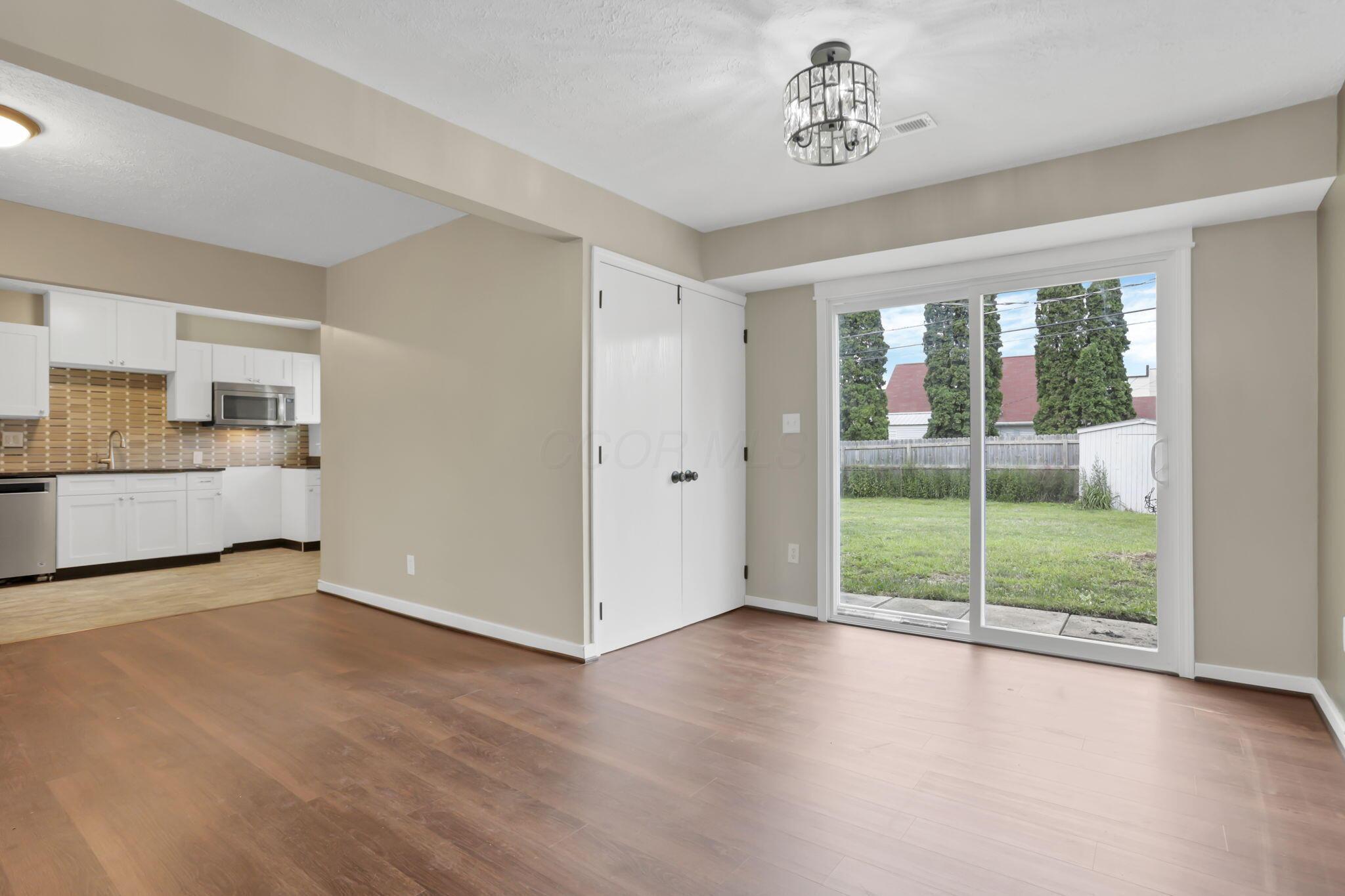 4956 Betsy Drive Property Photo 16
