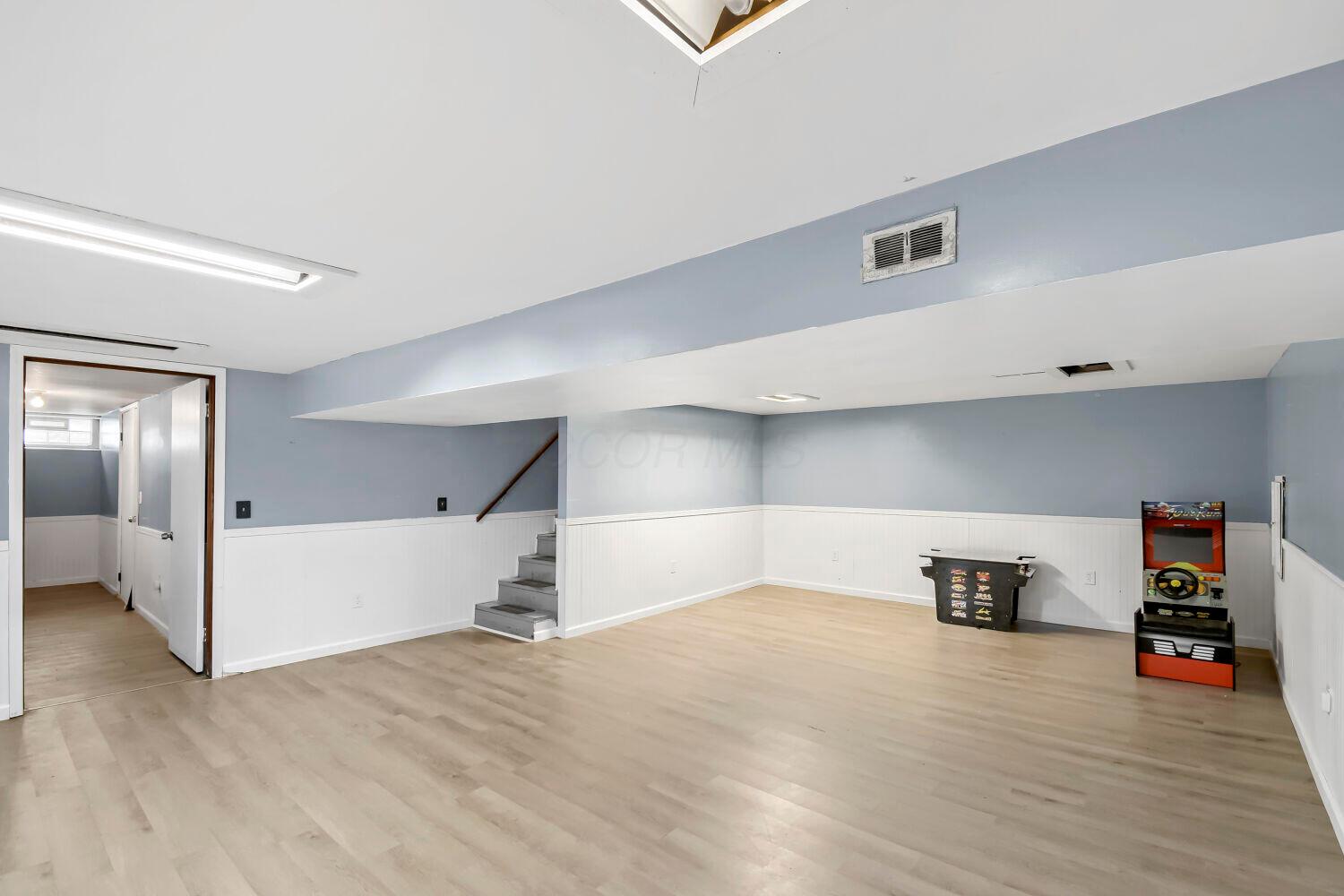 5531 Karl Road Property Photo 13