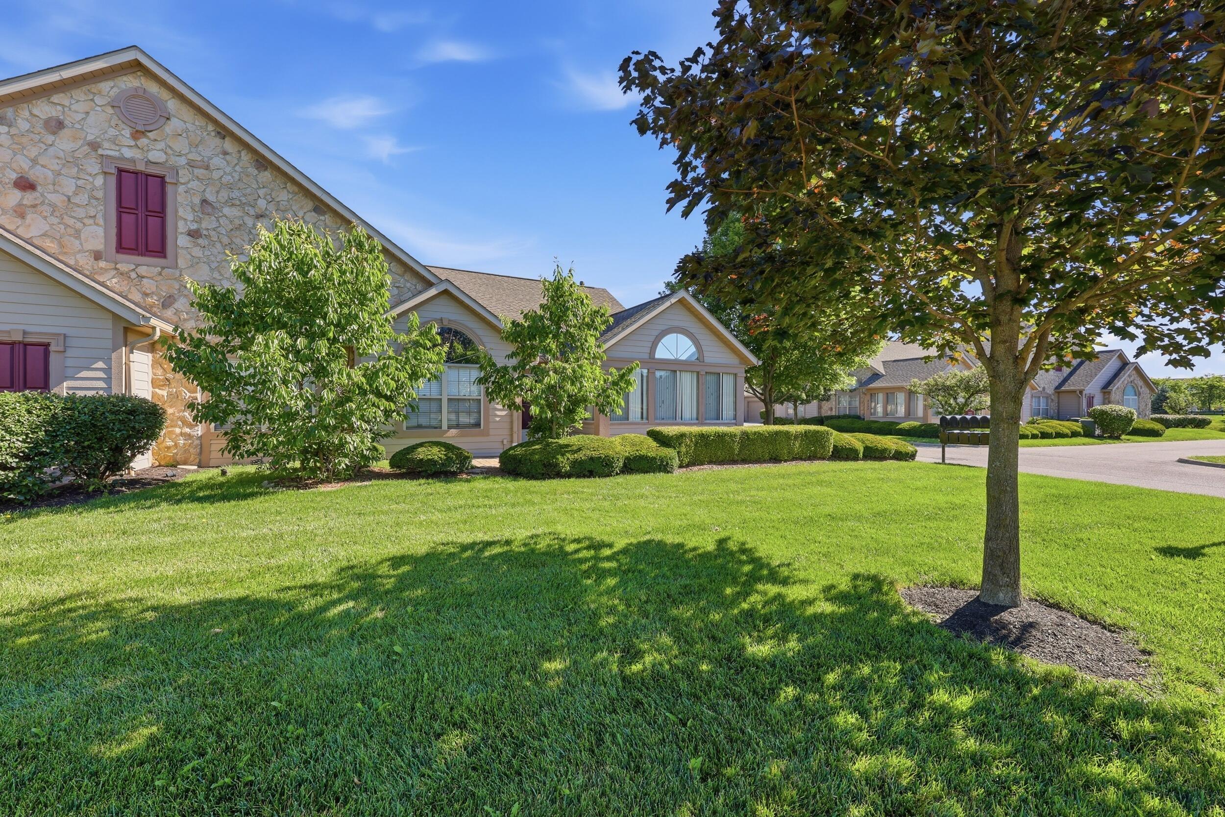 3592 Stoneway Point Property Photo 5