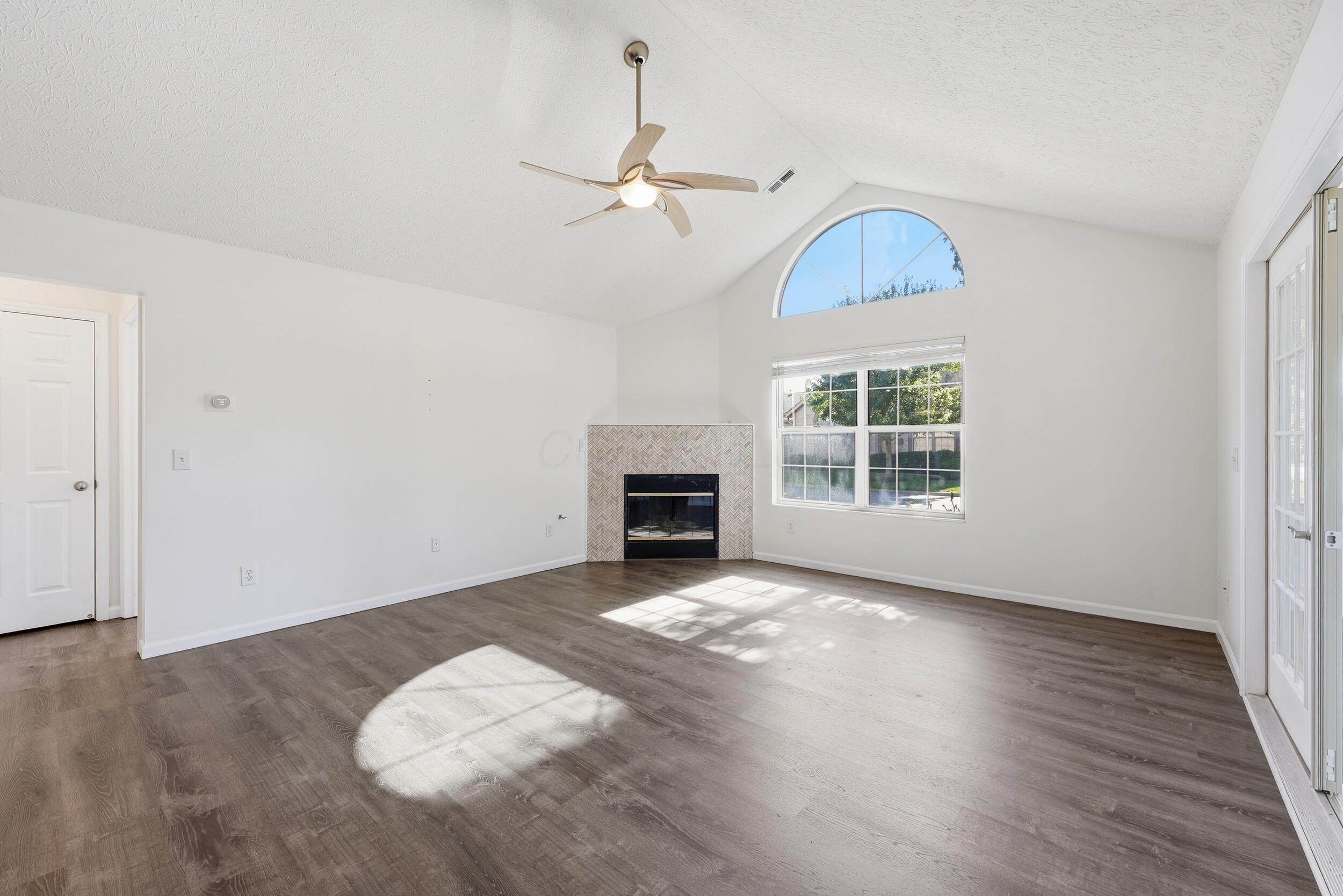 3592 Stoneway Point Property Photo 15