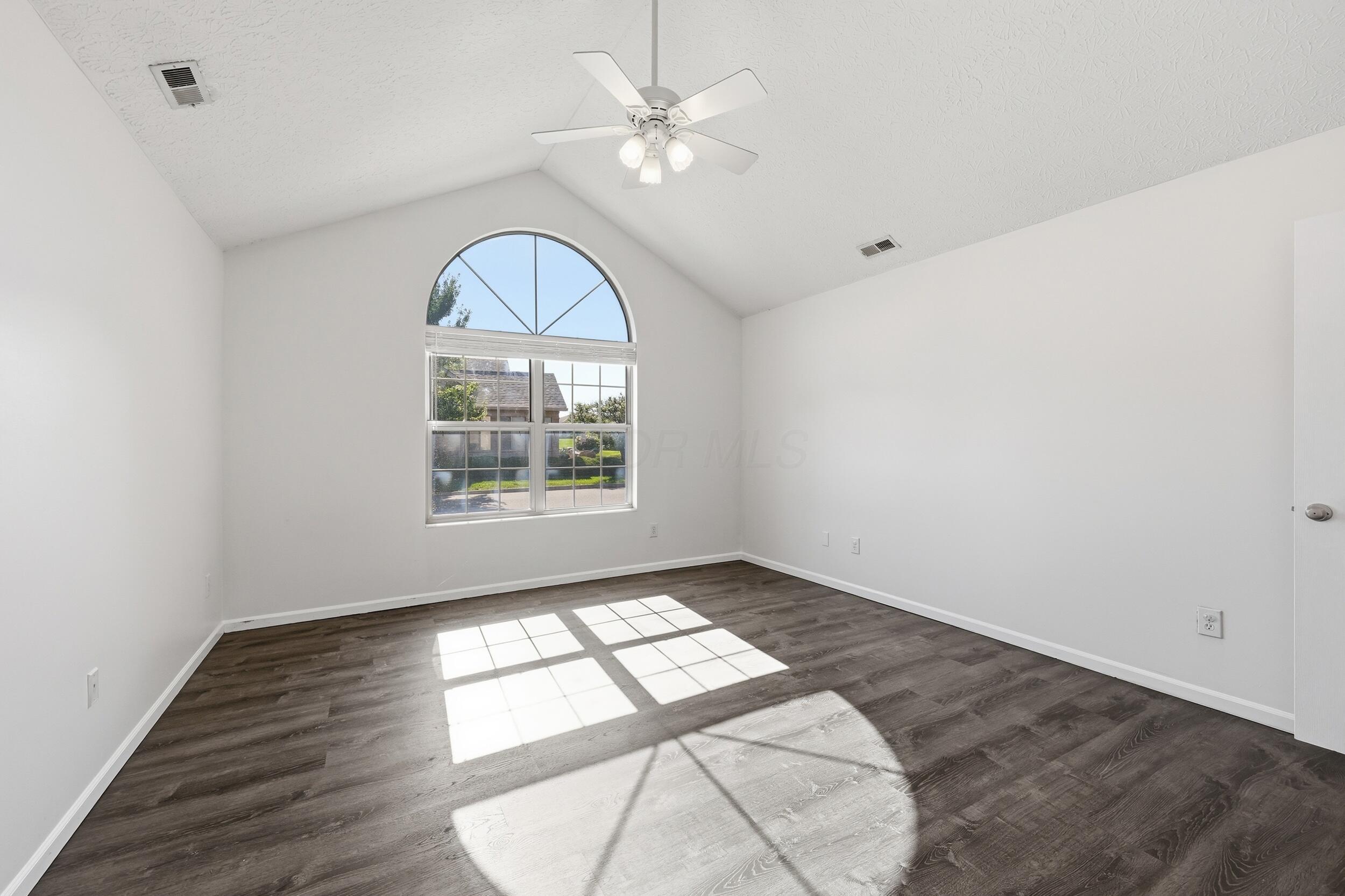 3592 Stoneway Point Property Photo 19