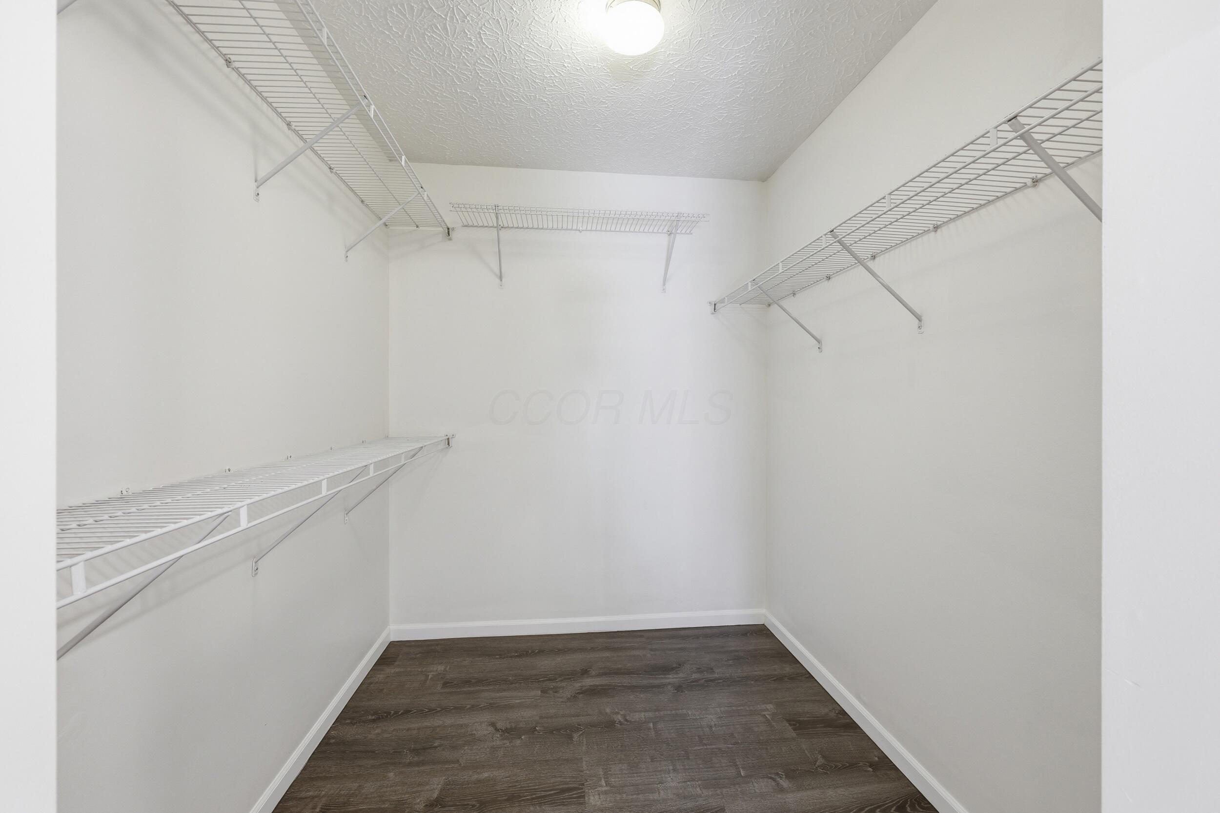 3592 Stoneway Point Property Photo 20