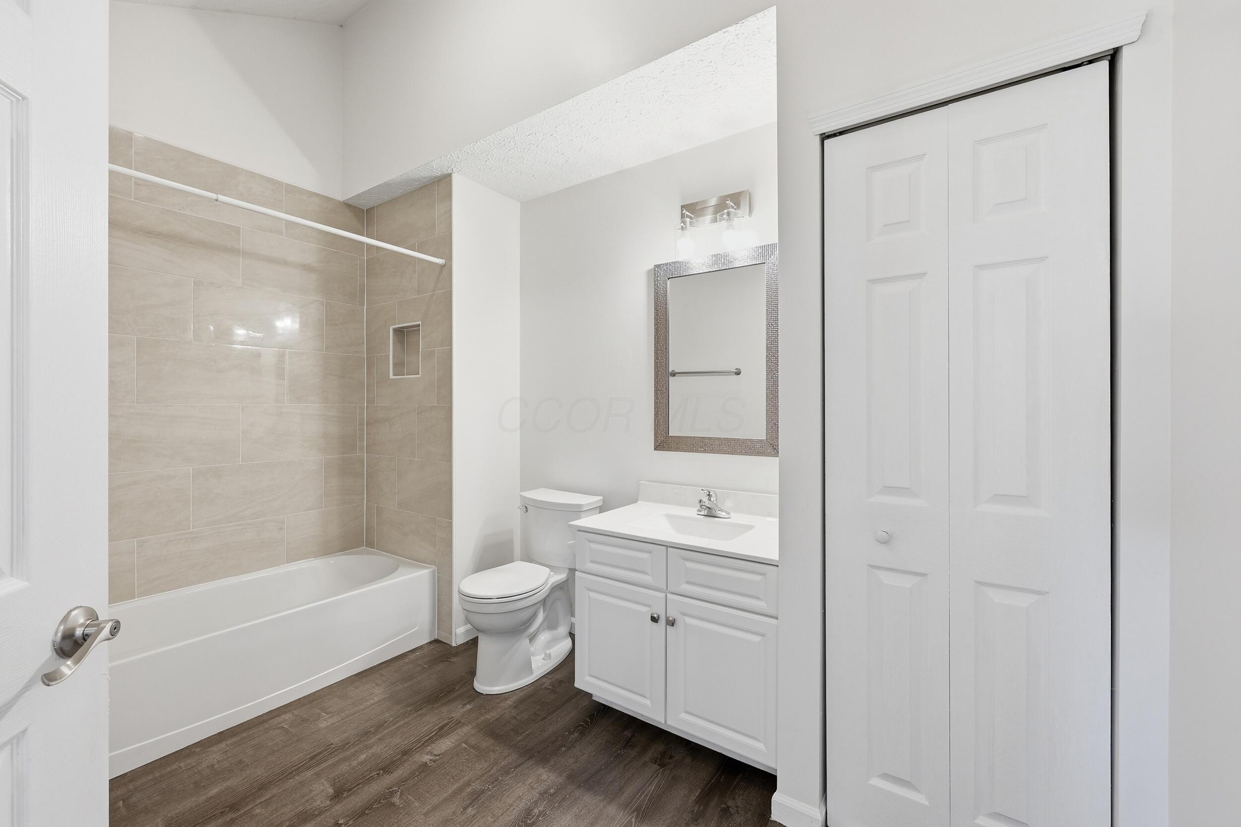 3592 Stoneway Point Property Photo 22