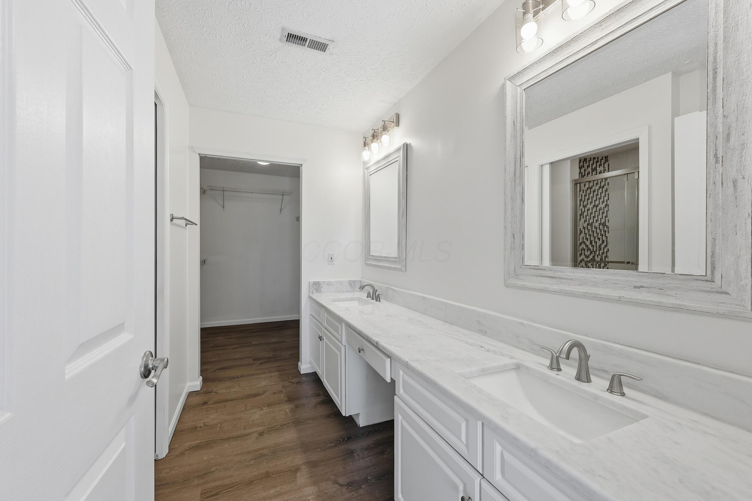 3592 Stoneway Point Property Photo 24