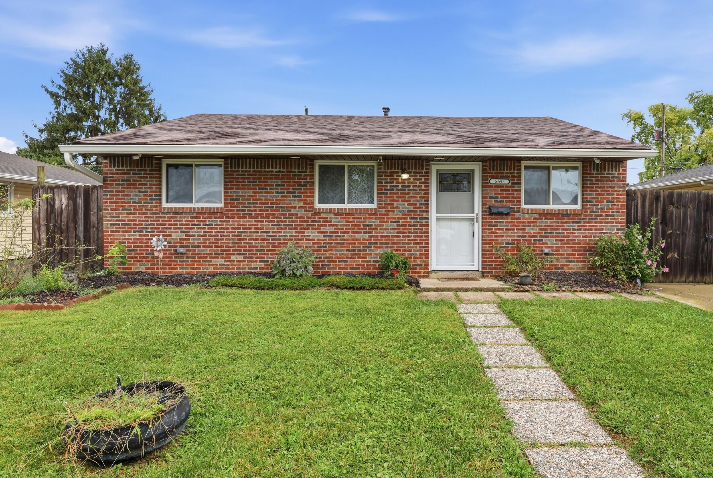 890 Bruckner Road Property Photo 3