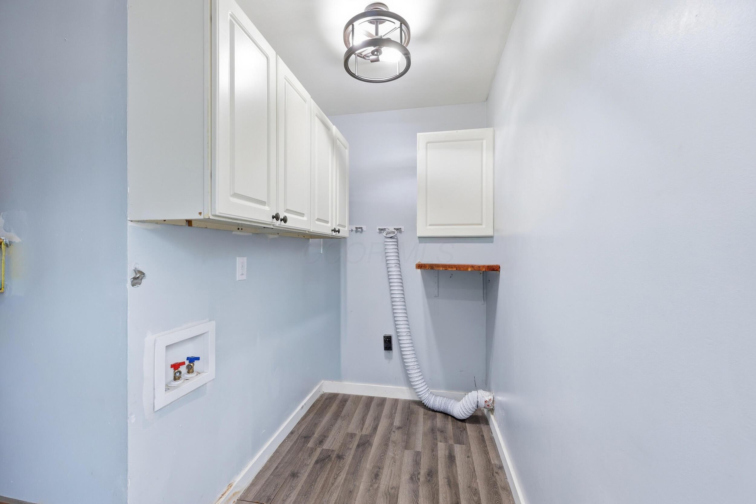 890 Bruckner Road Property Photo 15