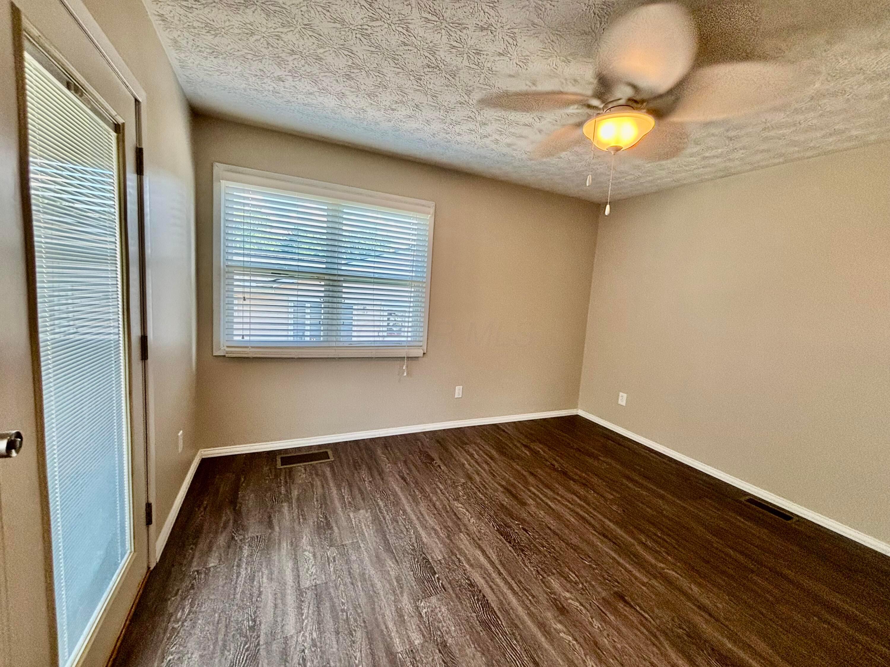 208 S Gordon Avenue Property Photo 10