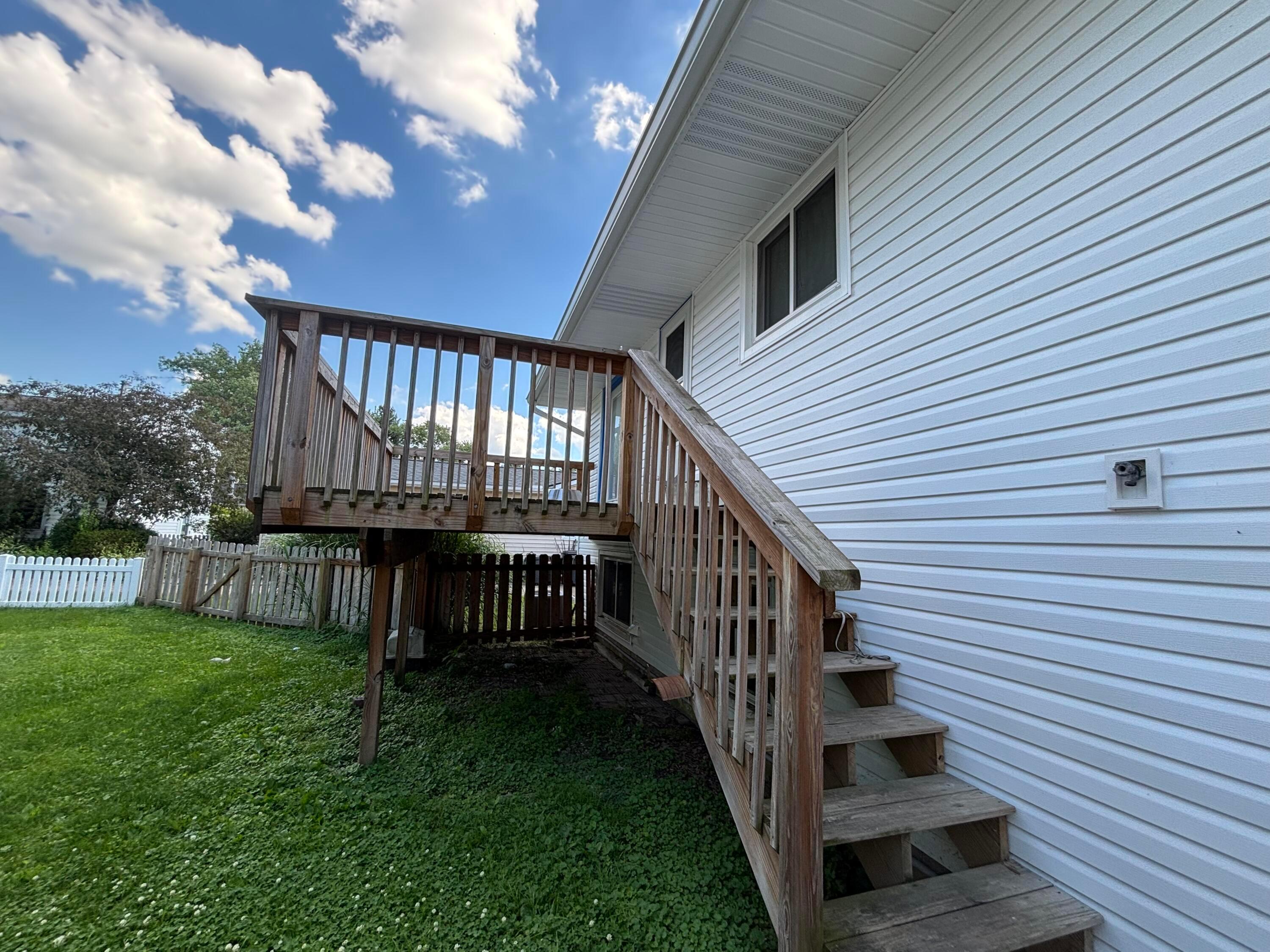 208 S Gordon Avenue Property Photo 22