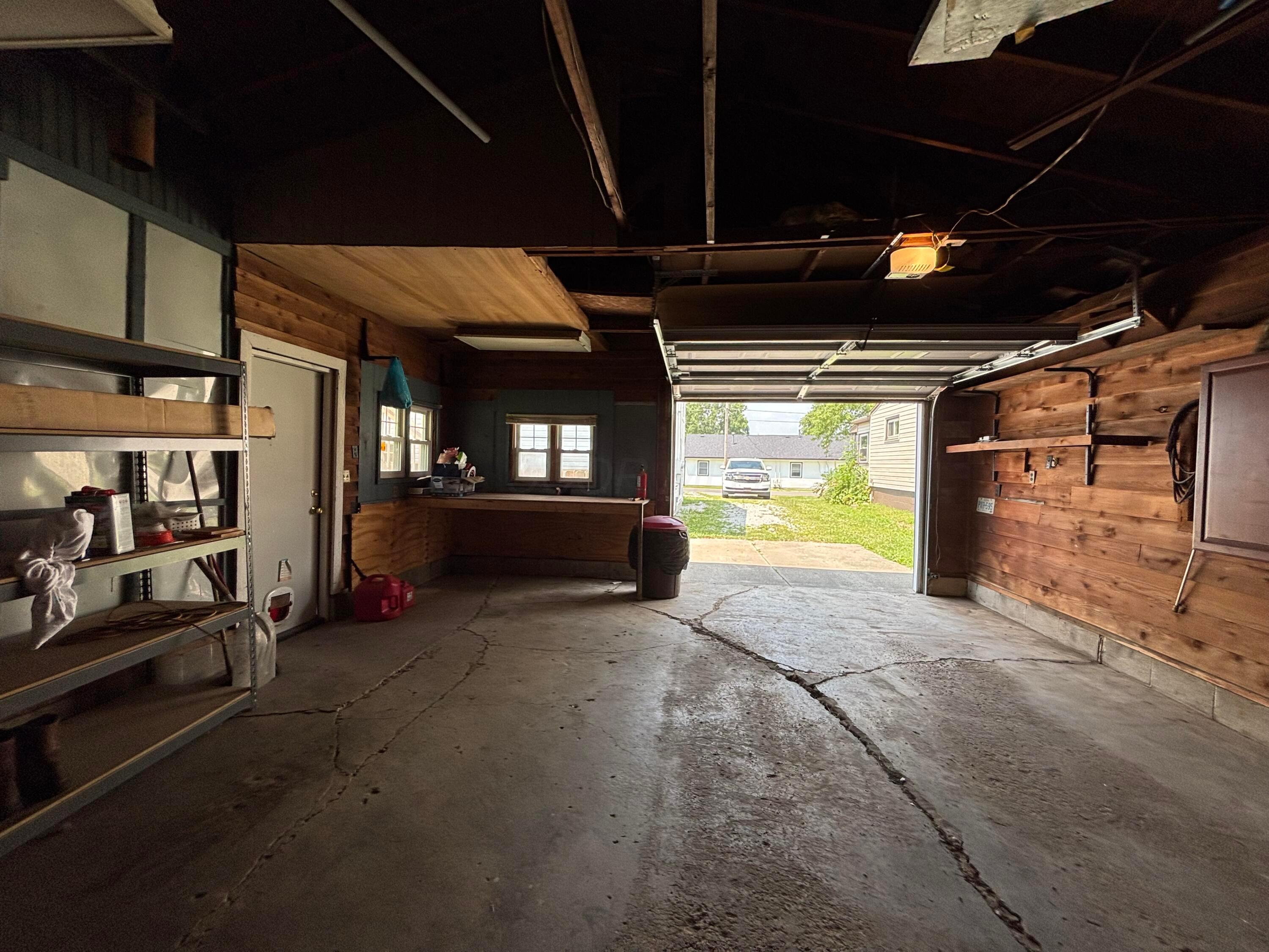 208 S Gordon Avenue Property Photo 30