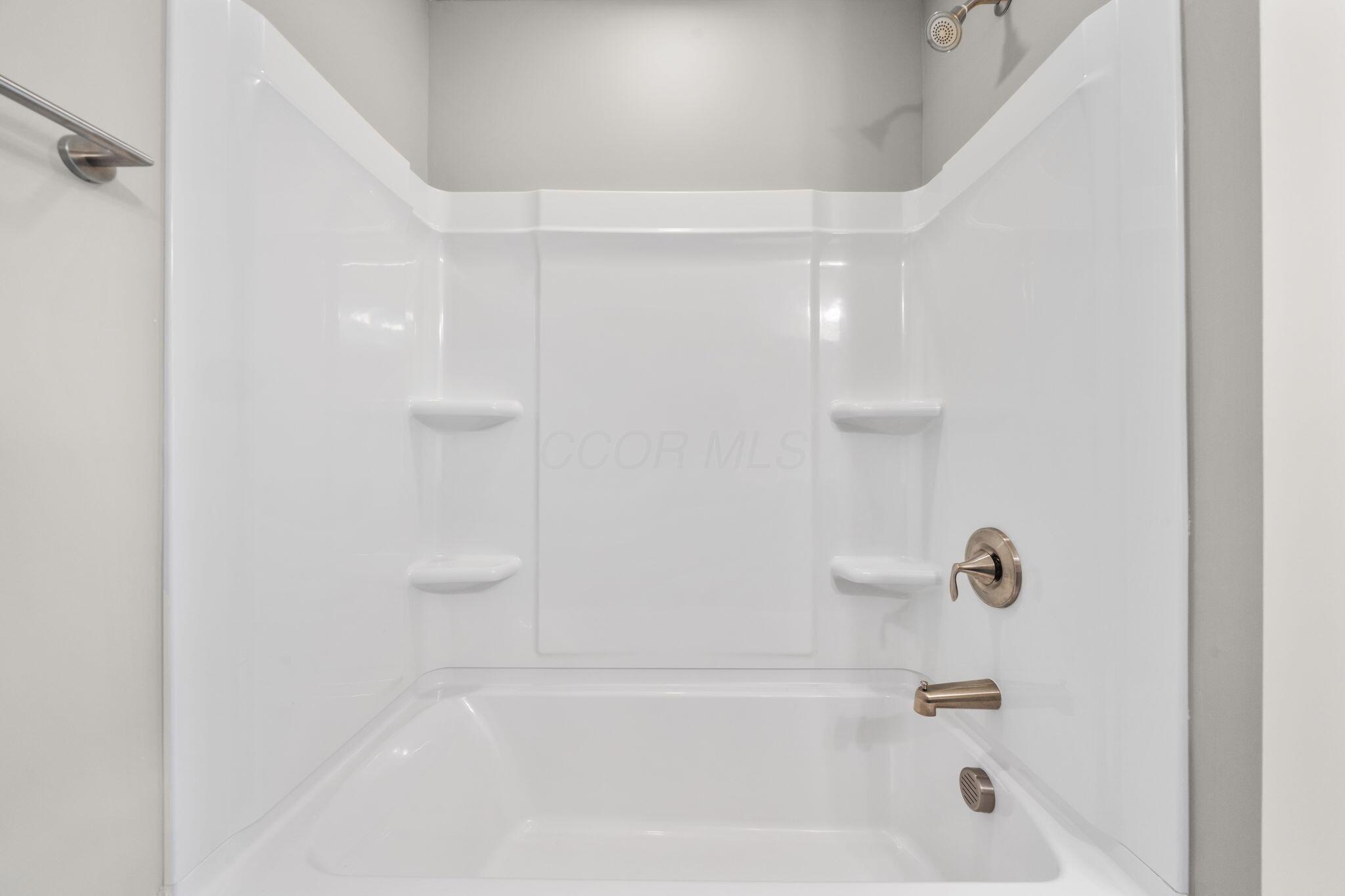 7035 Ashford Way Property Photo 25