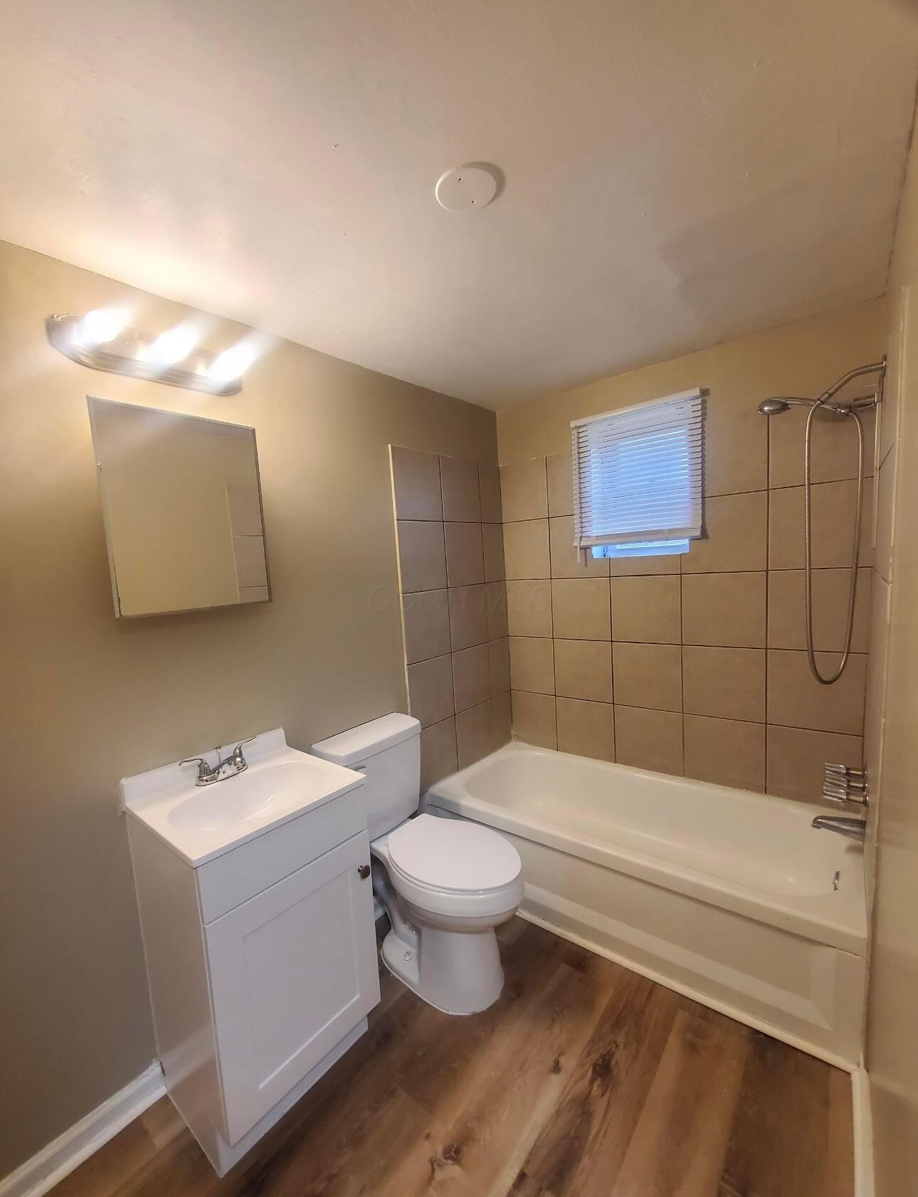 2003 W Broad Street, A Property Photo 10