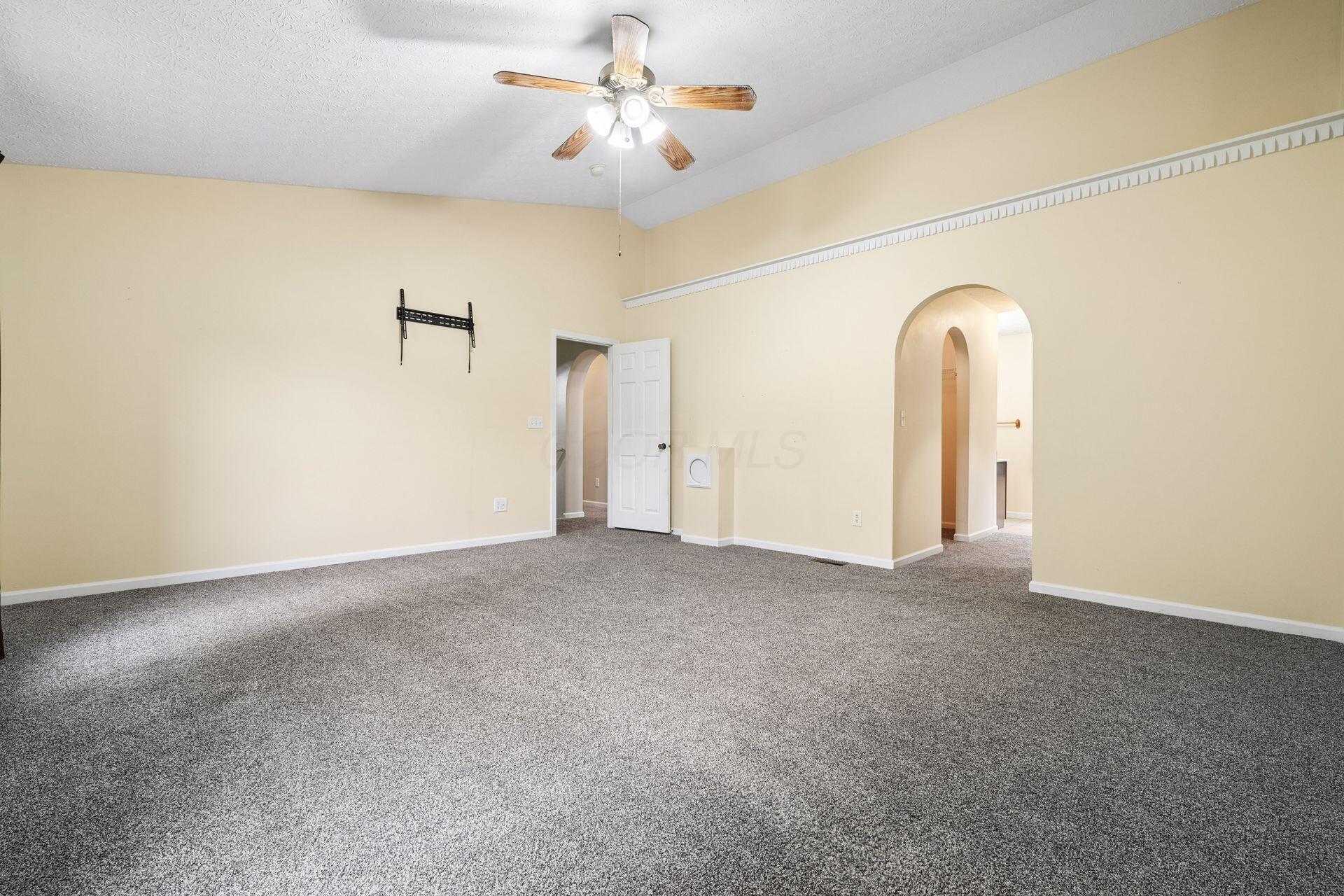 124 Long Hollow Drive Property Photo 32