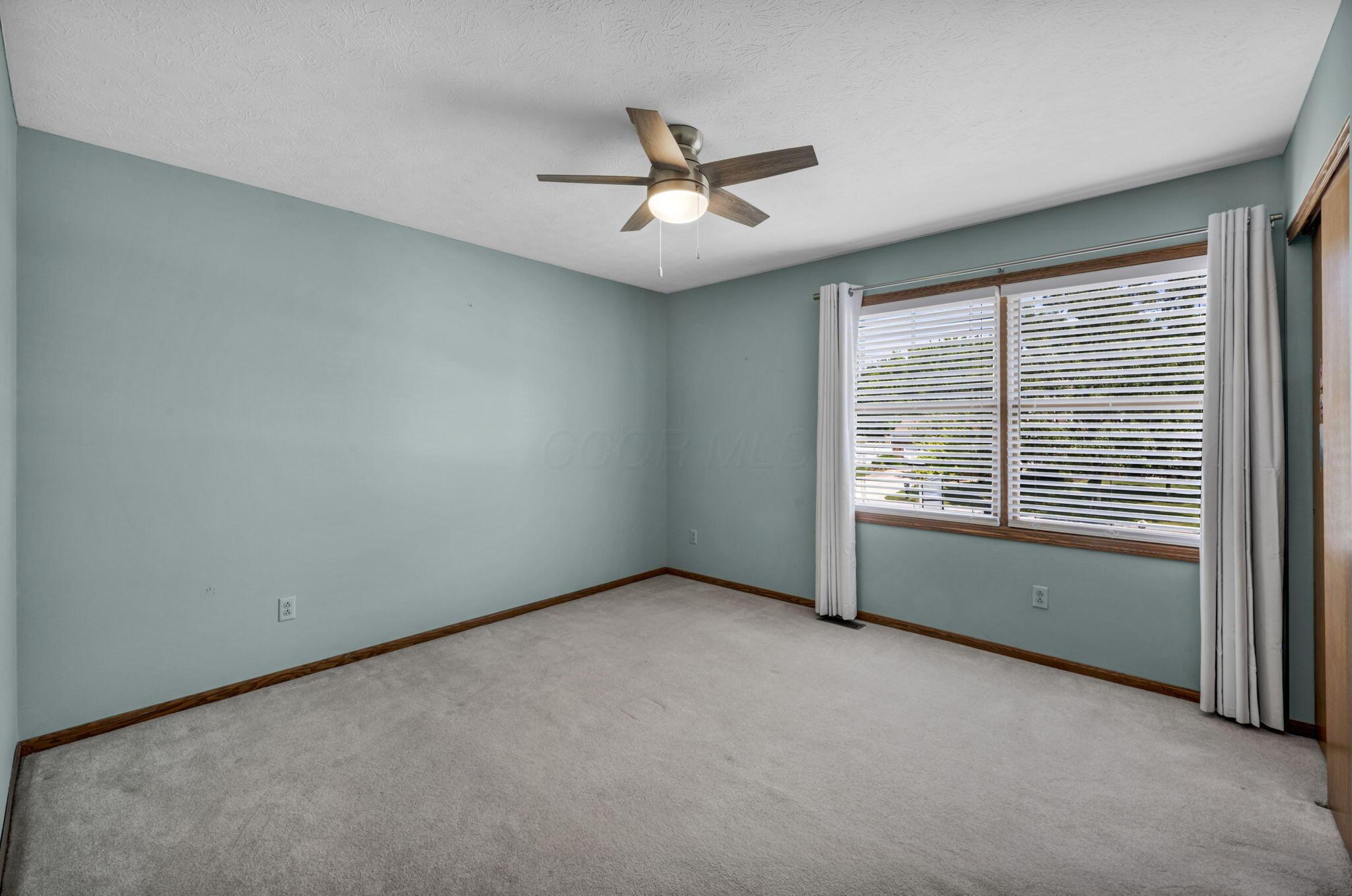 105 Opal Lane Property Photo 29