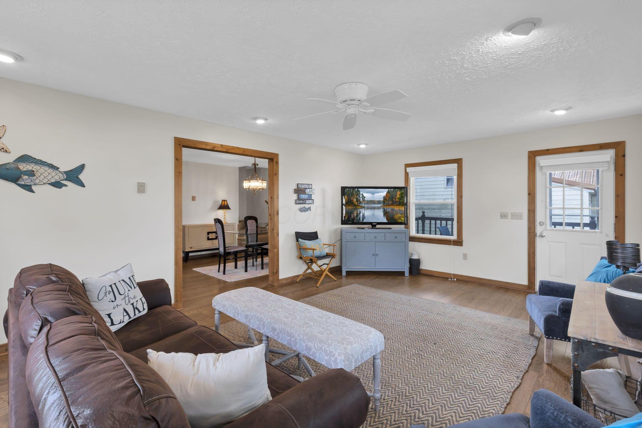 13957 Custers Point Road Ne Property Photo 8