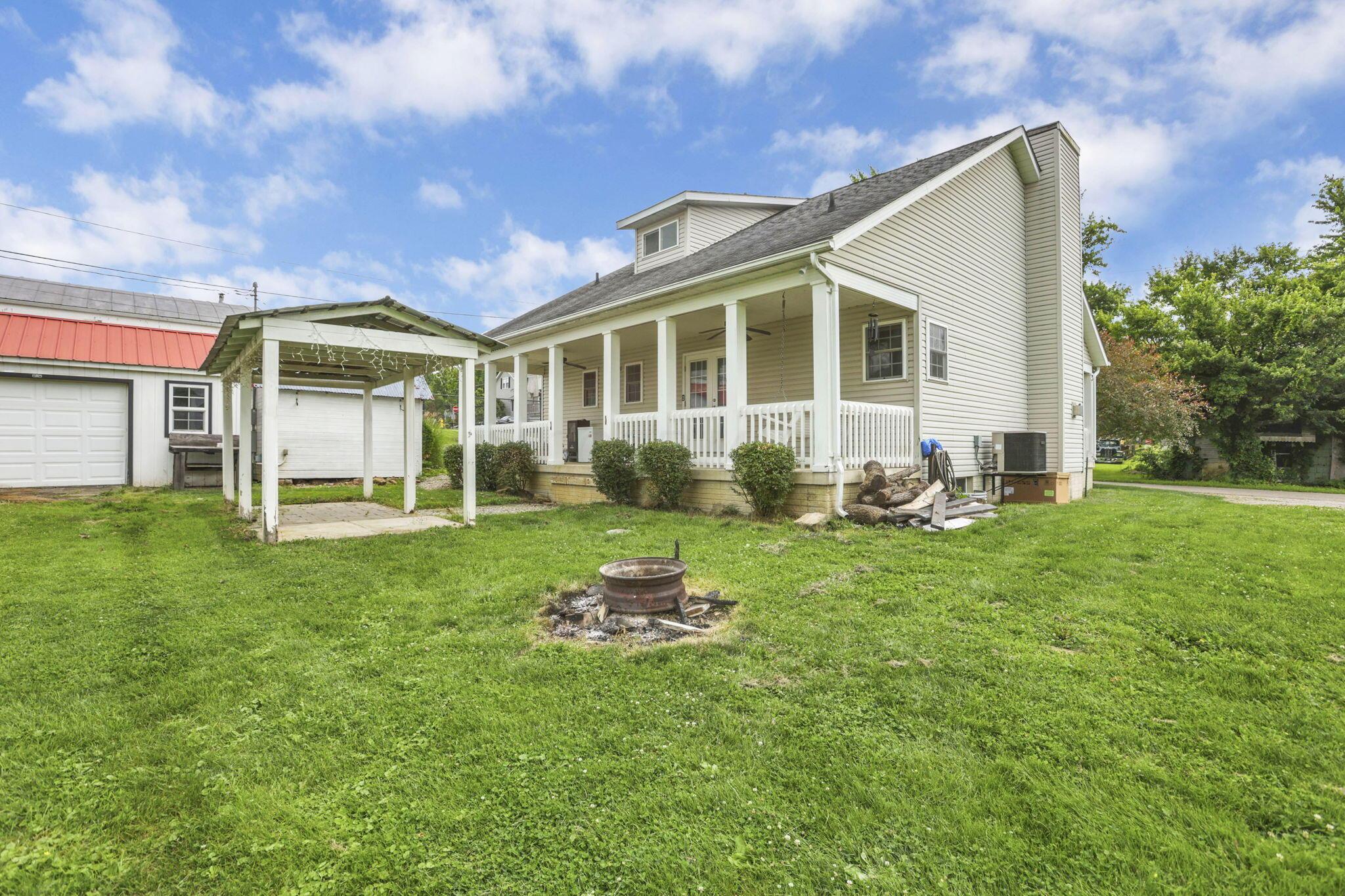 10256 4th Street Property Photo 44