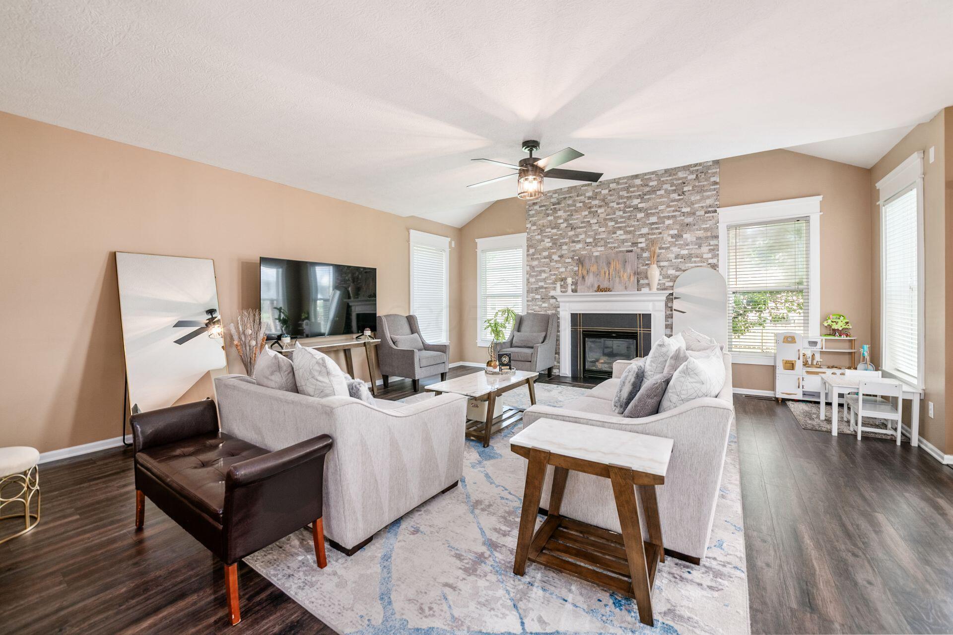 156 Diverston Way Property Photo 15
