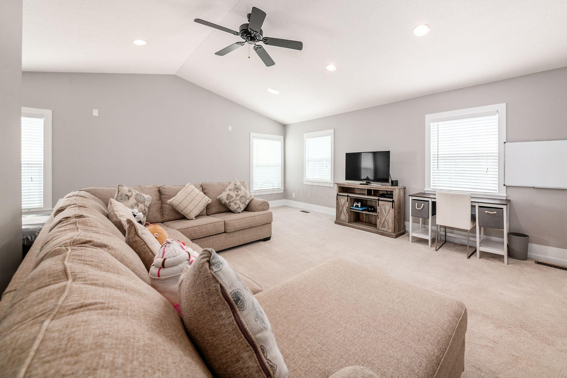 156 Diverston Way Property Photo 42