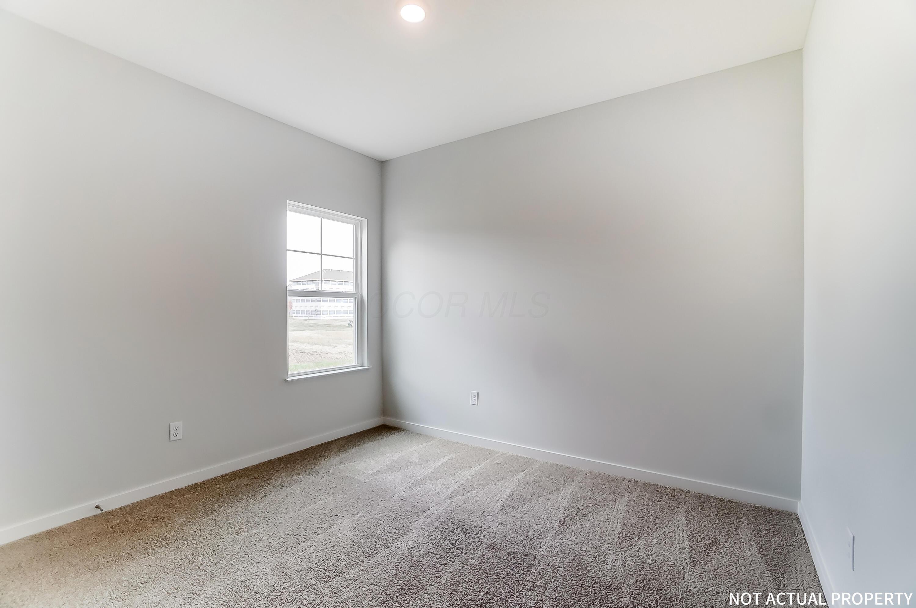 1129 Sherwood Loop Property Photo 16