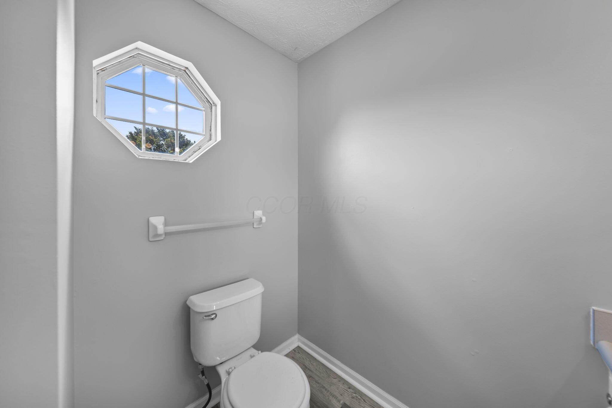 2392 Minerva Park Place Property Photo 37