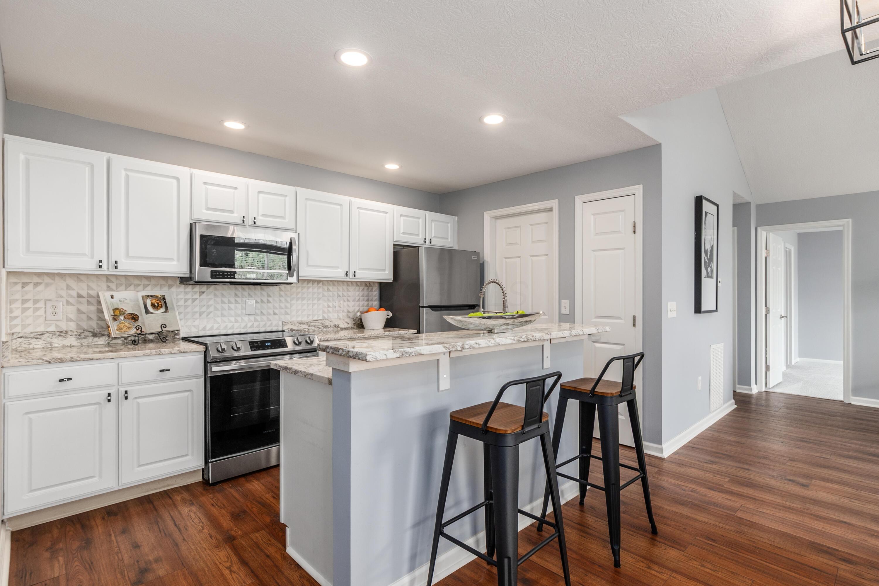 4955 Ivyvine Boulevard Property Photo 10