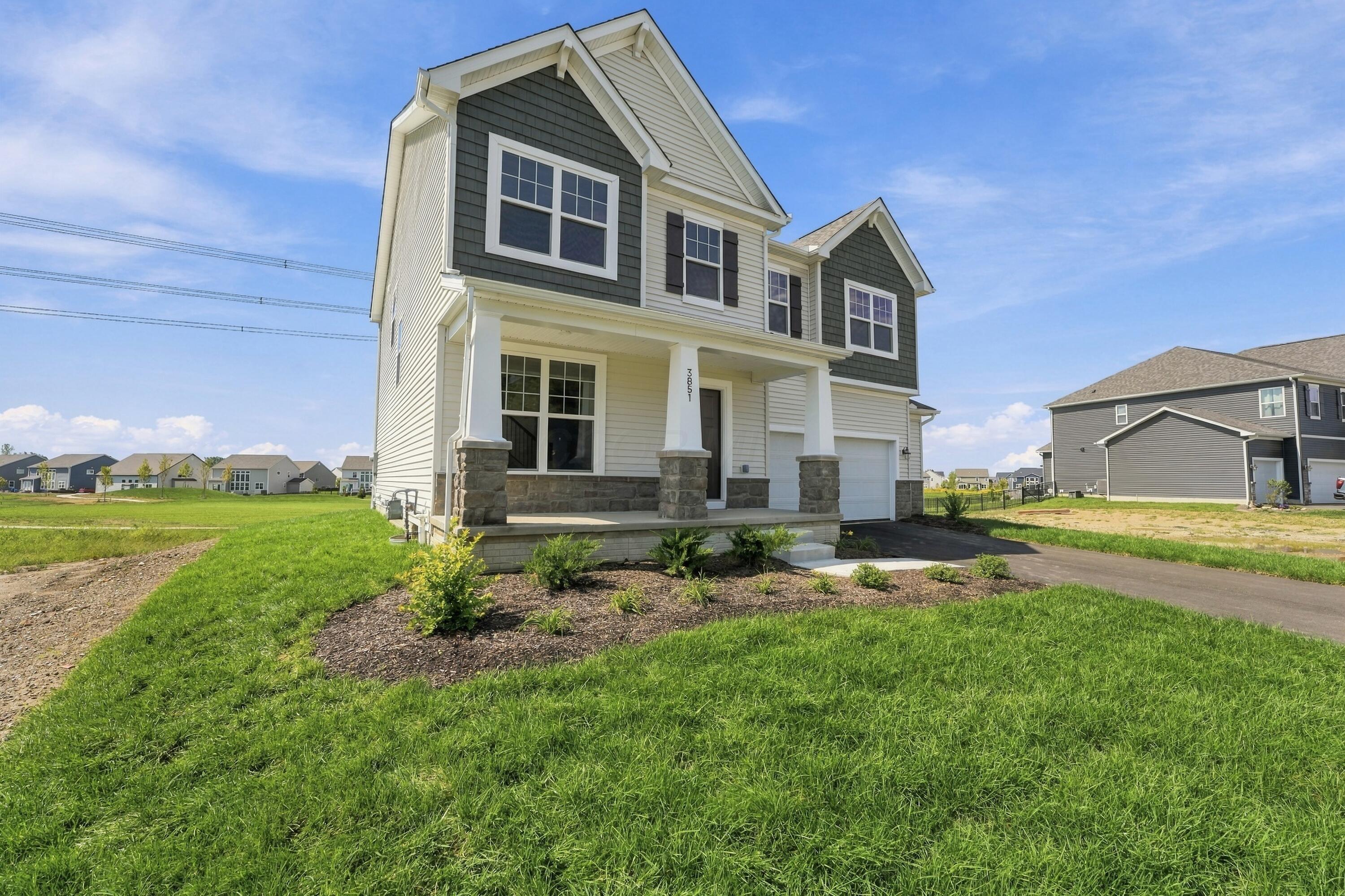 3851 Colts Reign Drive Property Photo 2