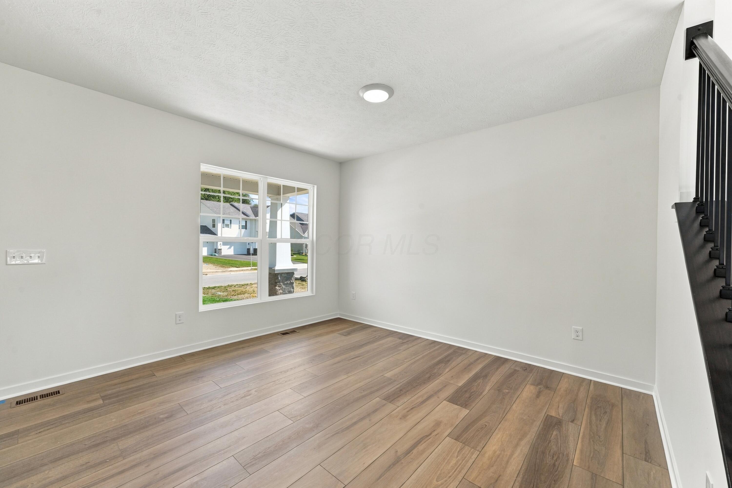 3851 Colts Reign Drive Property Photo 7