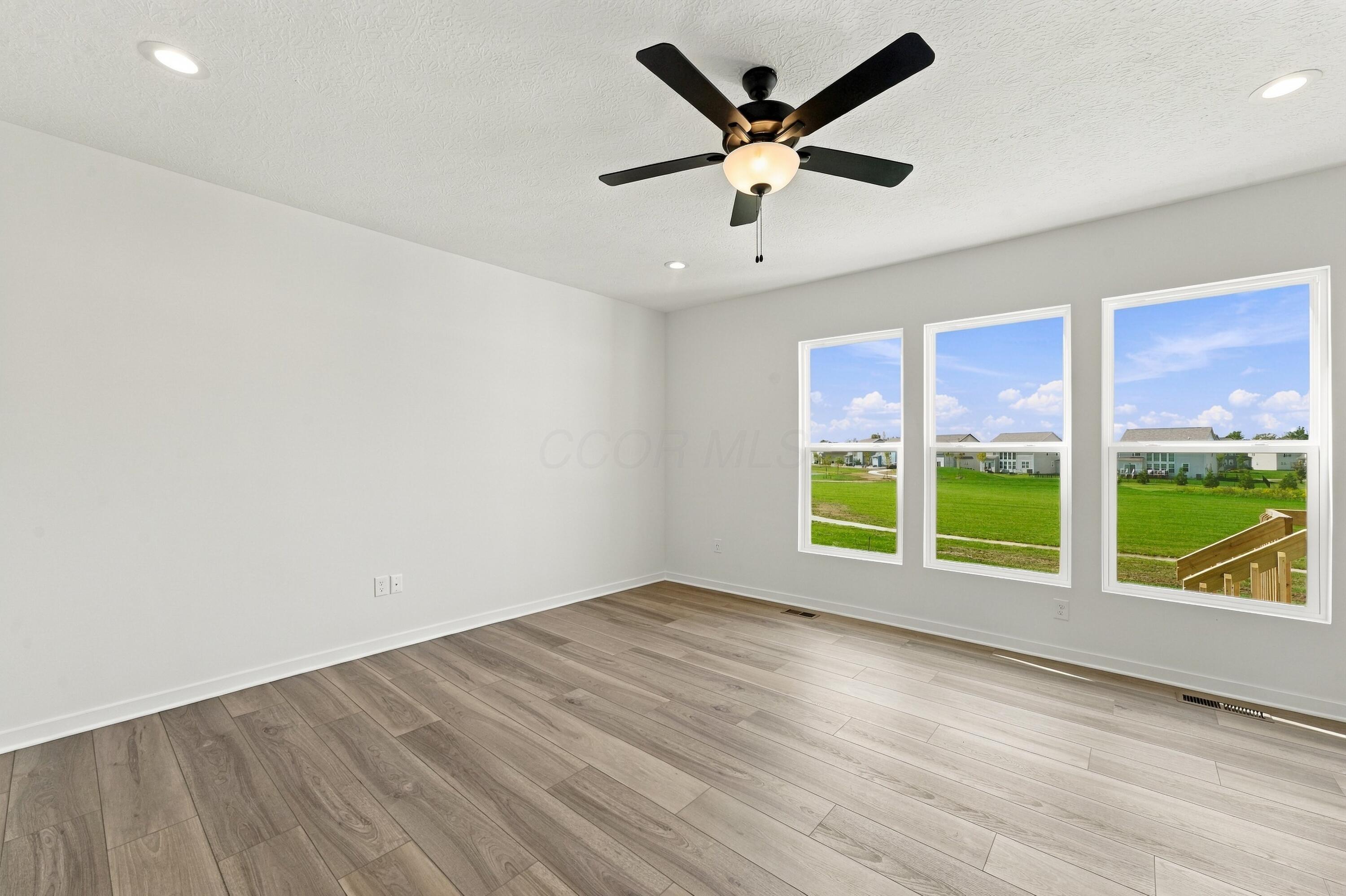 3851 Colts Reign Drive Property Photo 9