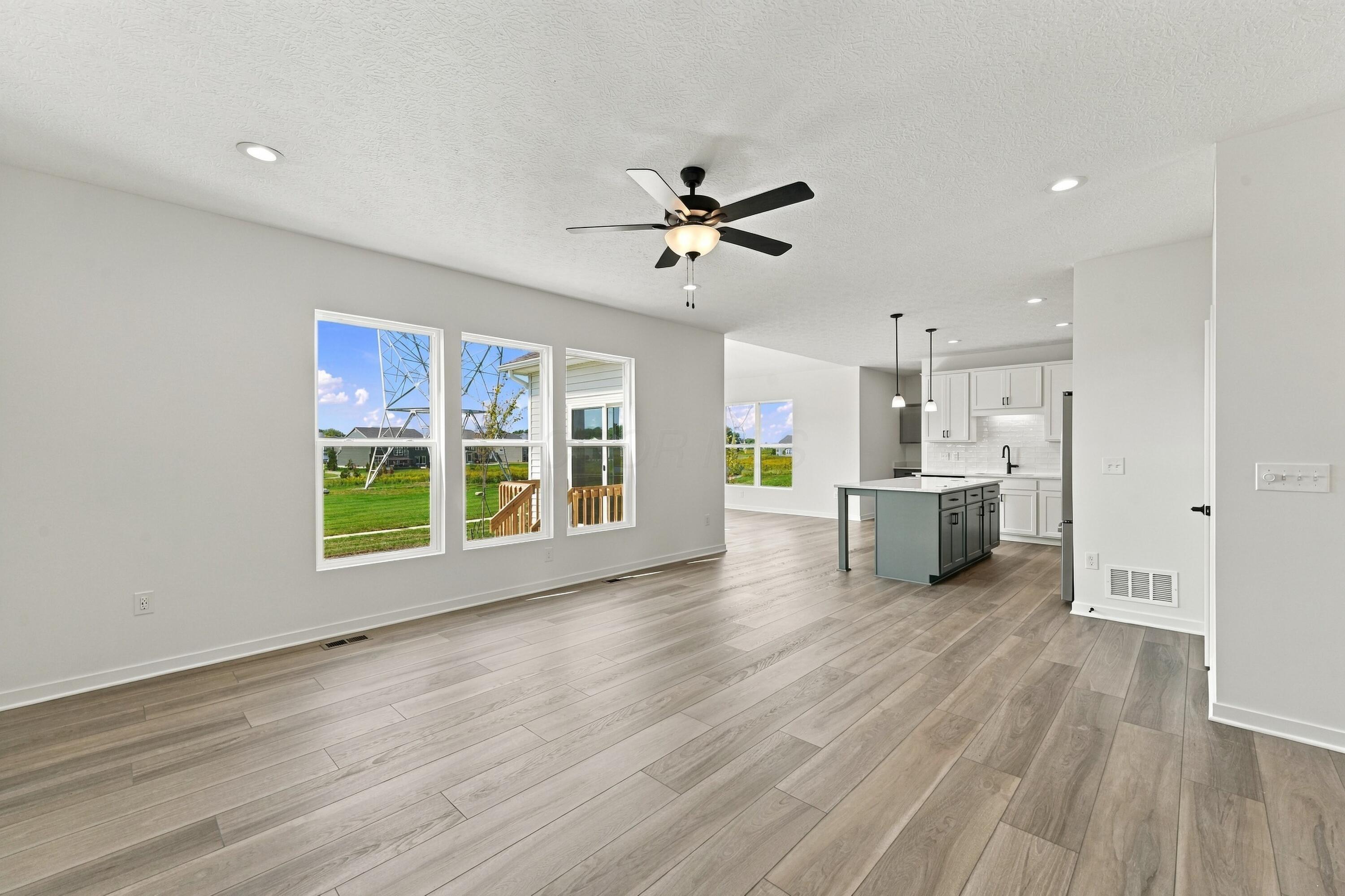 3851 Colts Reign Drive Property Photo 11