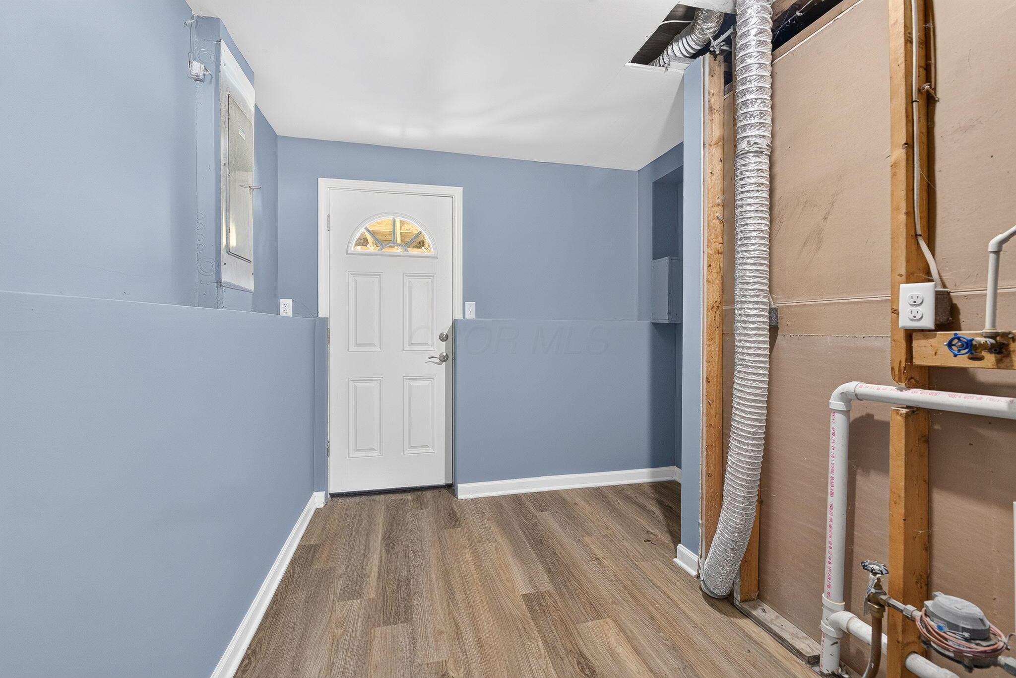 6931 Candlish Drive Property Photo 33
