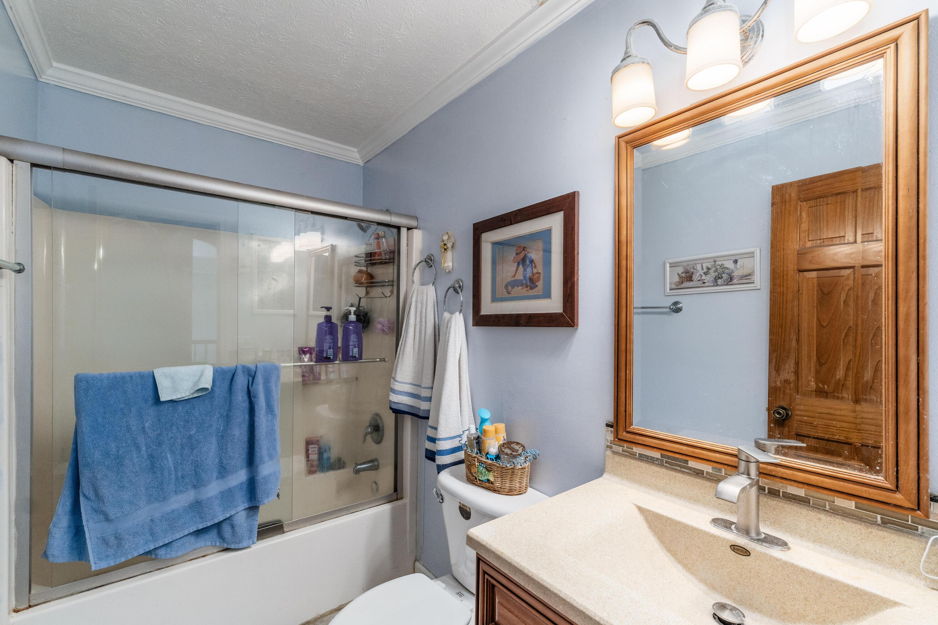 315 Mackenzie Drive Property Photo 32