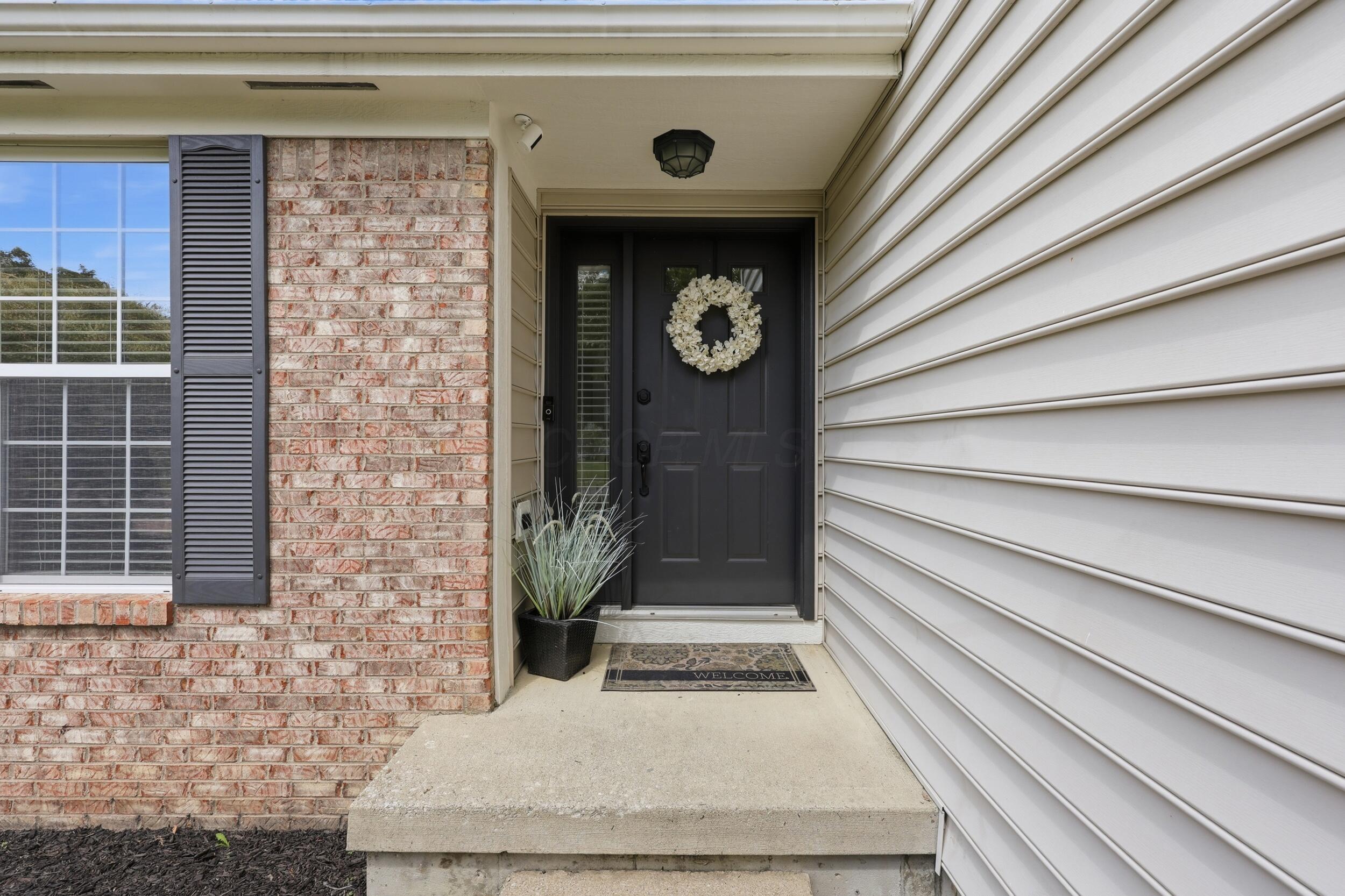 8164 Glenmore Drive Property Photo 5