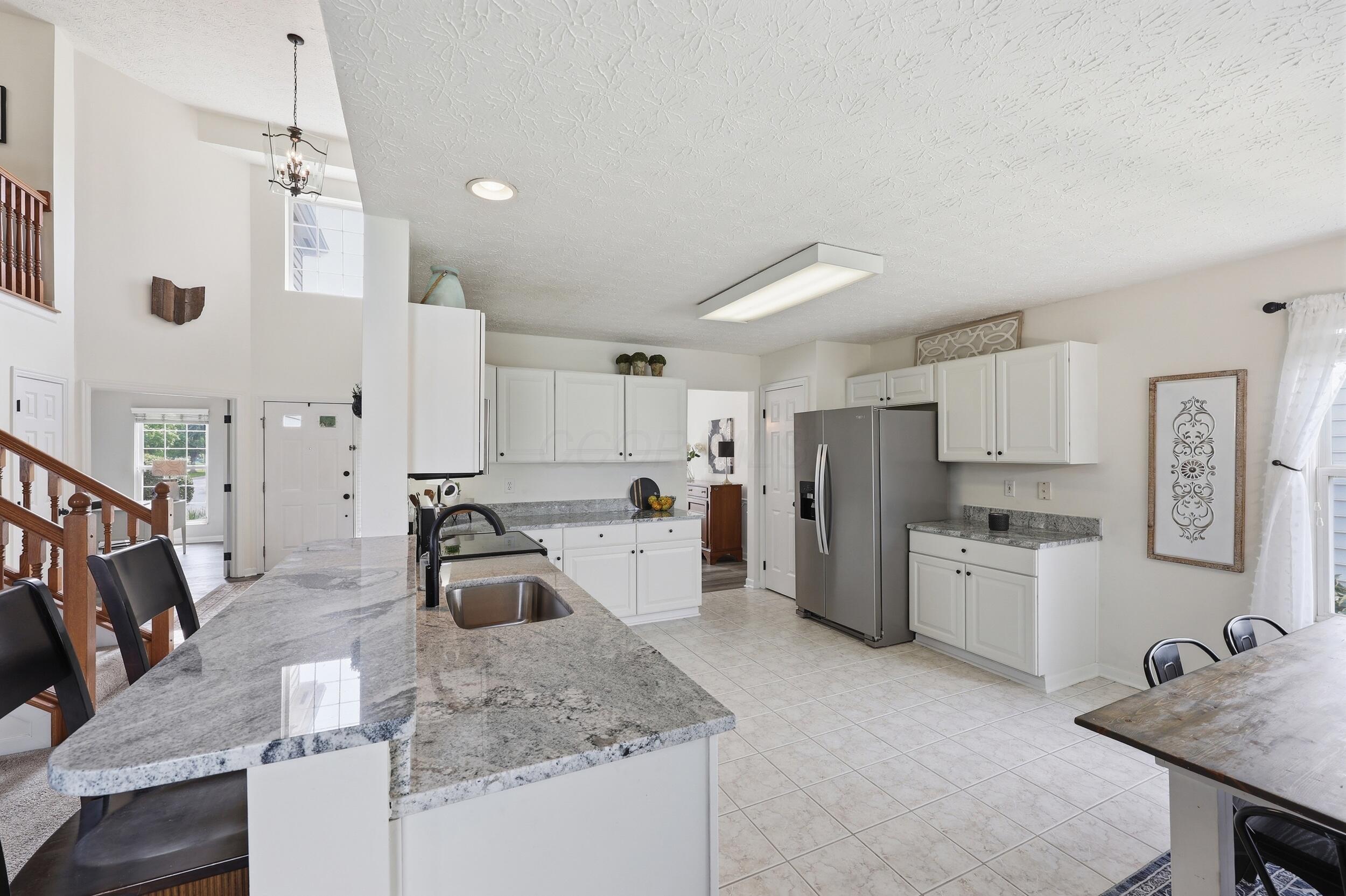 8164 Glenmore Drive Property Photo 15