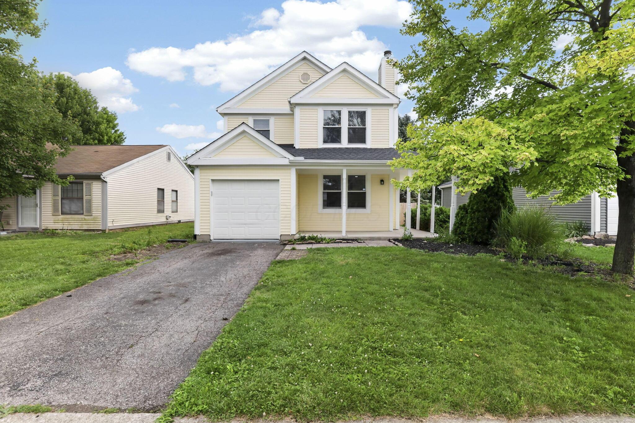 2425 Dunsworth Drive Property Photo 4