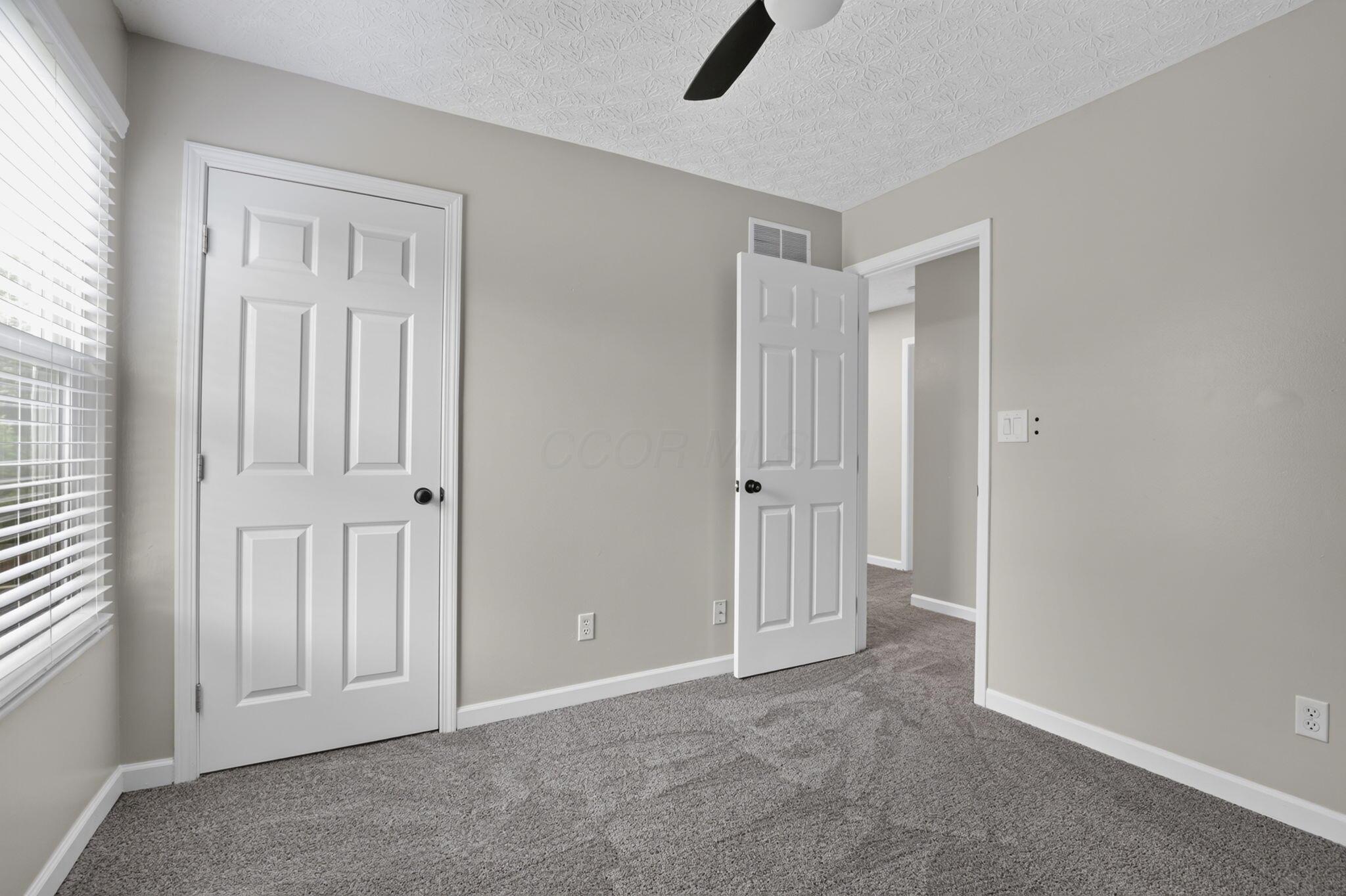 2425 Dunsworth Drive Property Photo 29