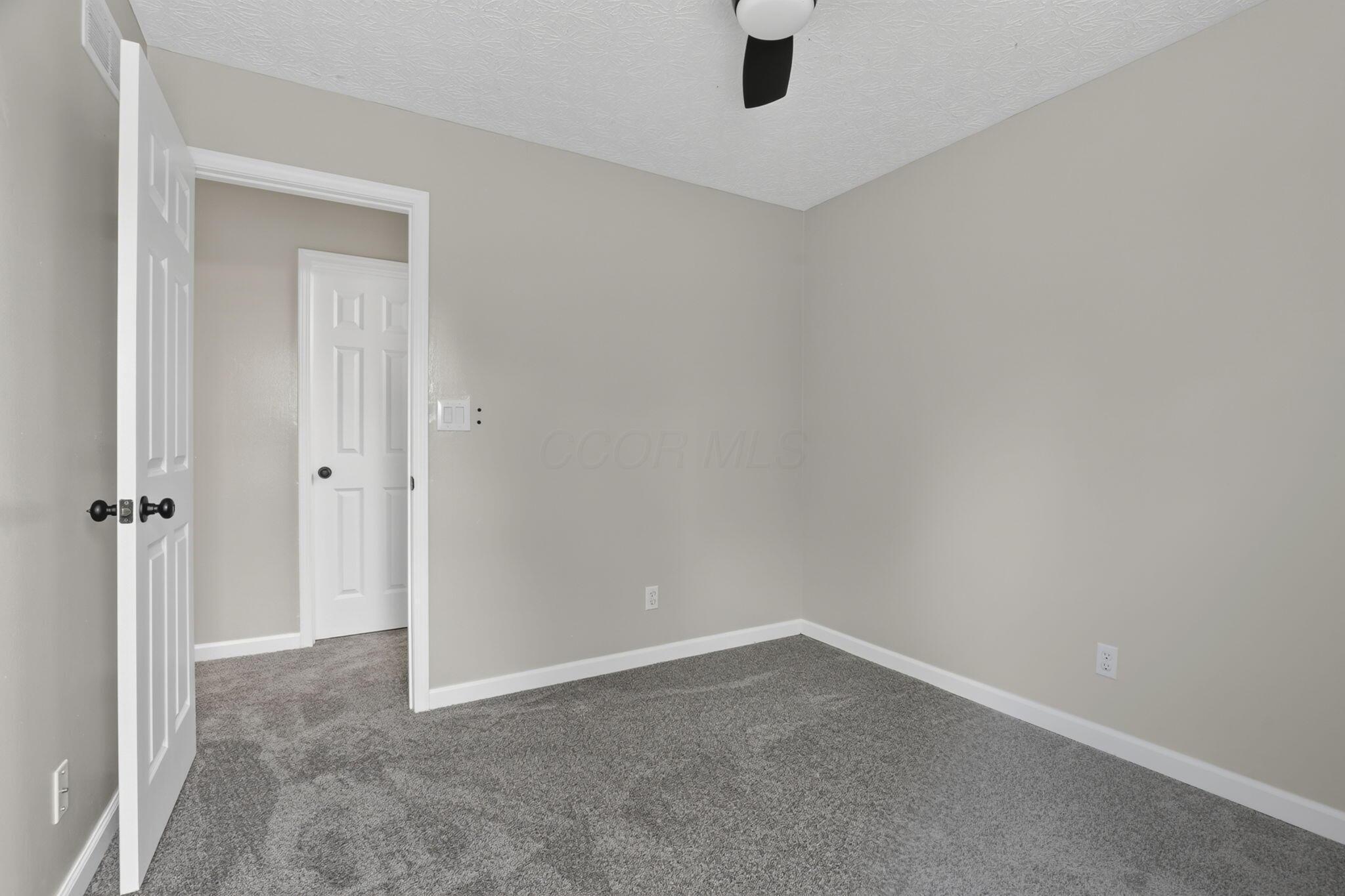 2425 Dunsworth Drive Property Photo 30