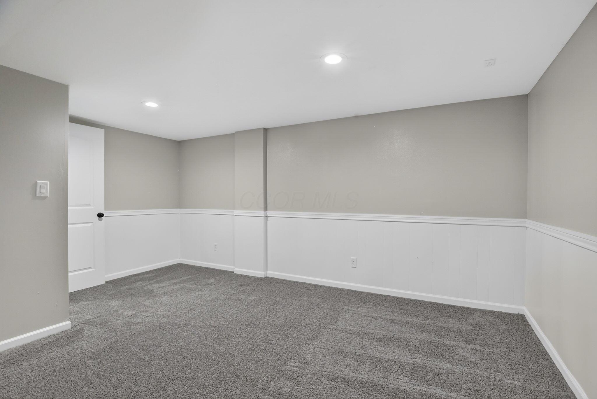 2425 Dunsworth Drive Property Photo 44