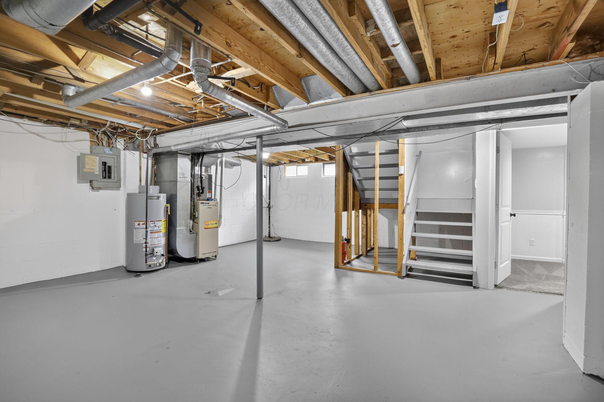2425 Dunsworth Drive Property Photo 46