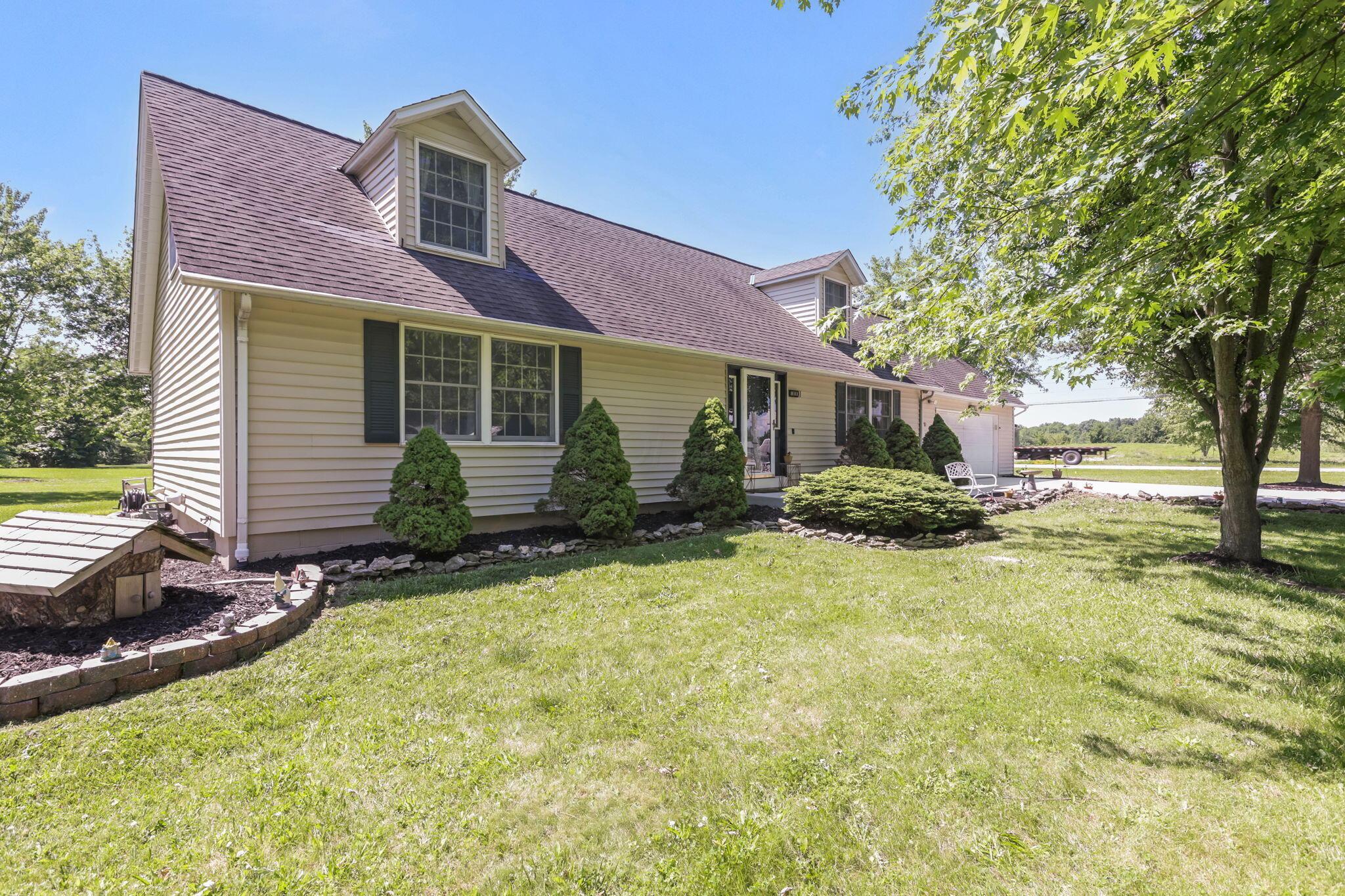10221 Brock Road Property Photo 2