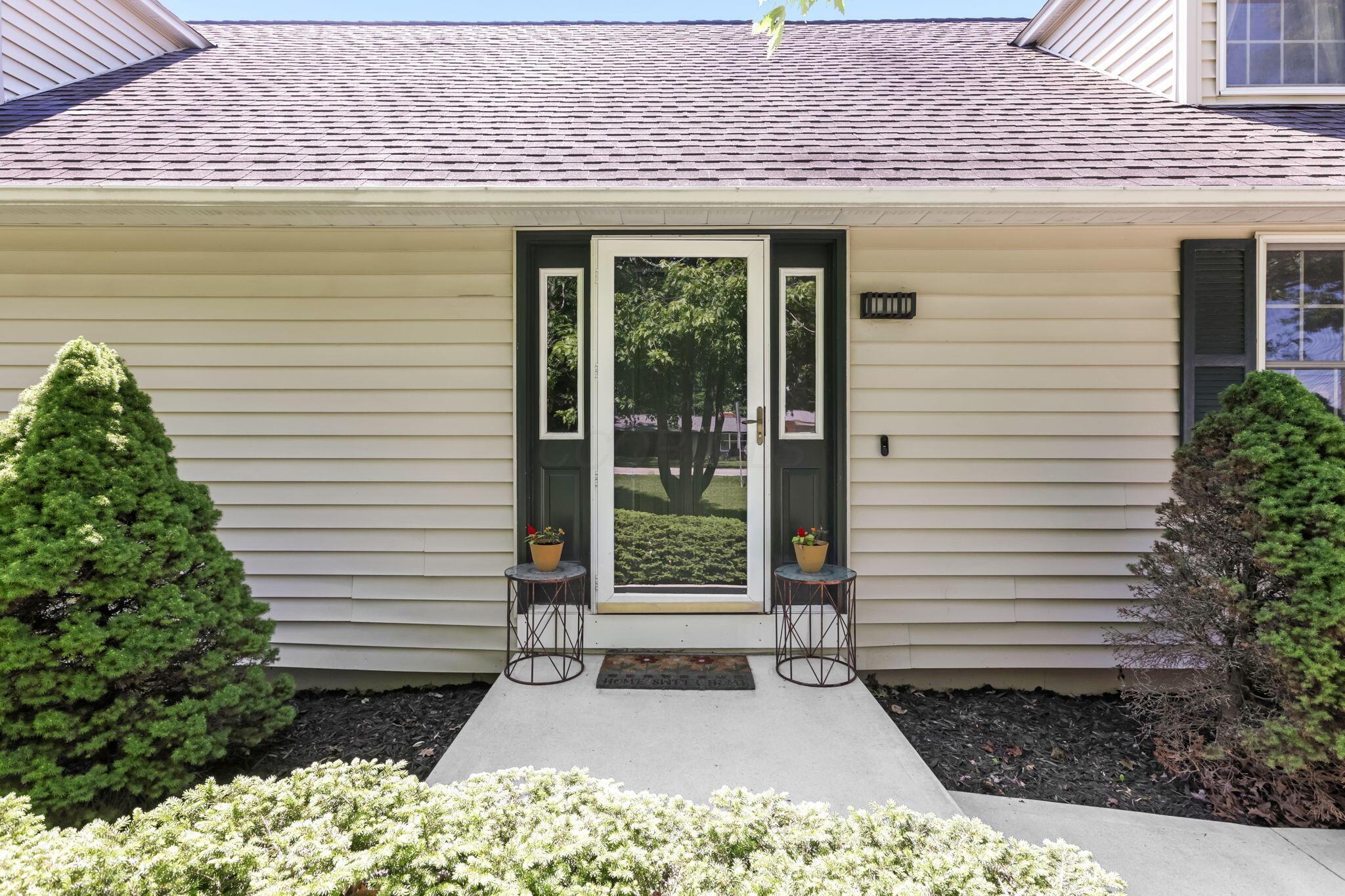 10221 Brock Road Property Photo 4