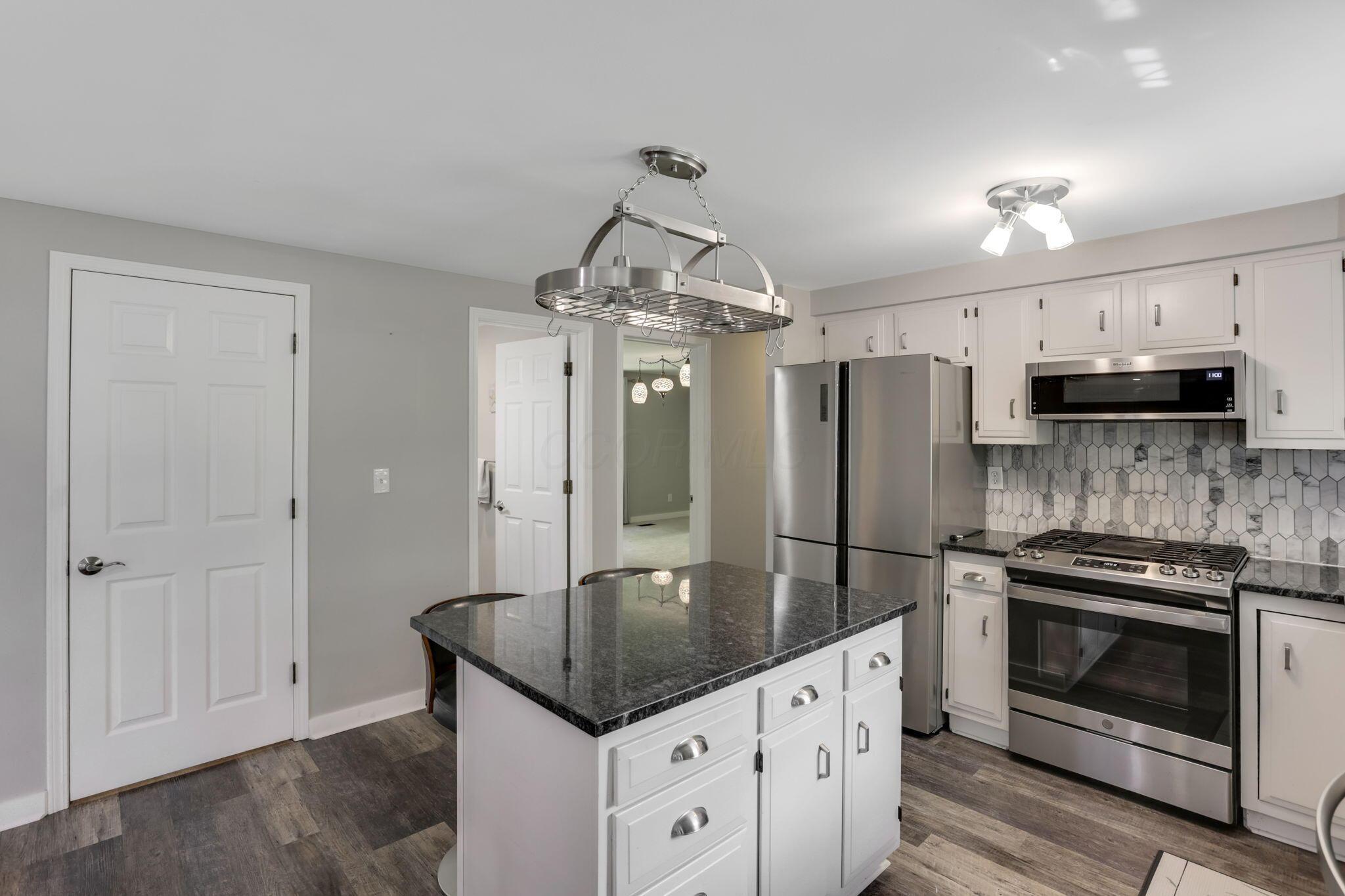 10221 Brock Road Property Photo 12