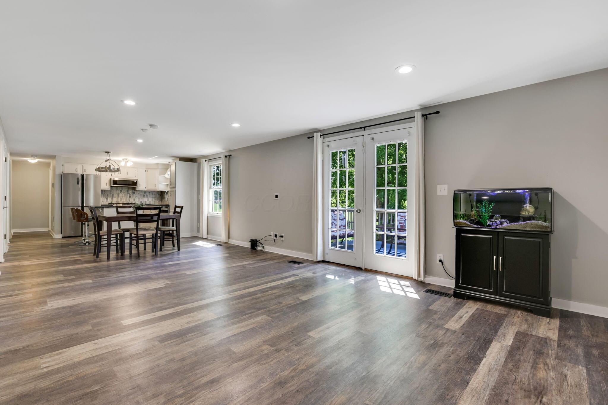 10221 Brock Road Property Photo 18