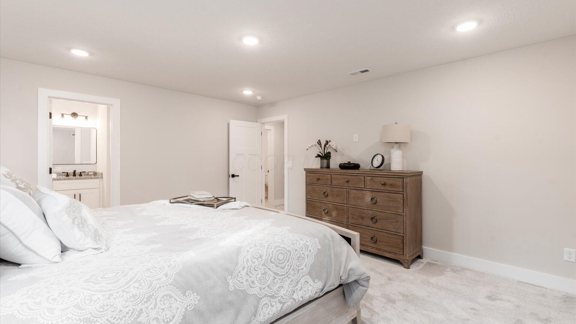13294 Cedar Road Ne Property Photo 17