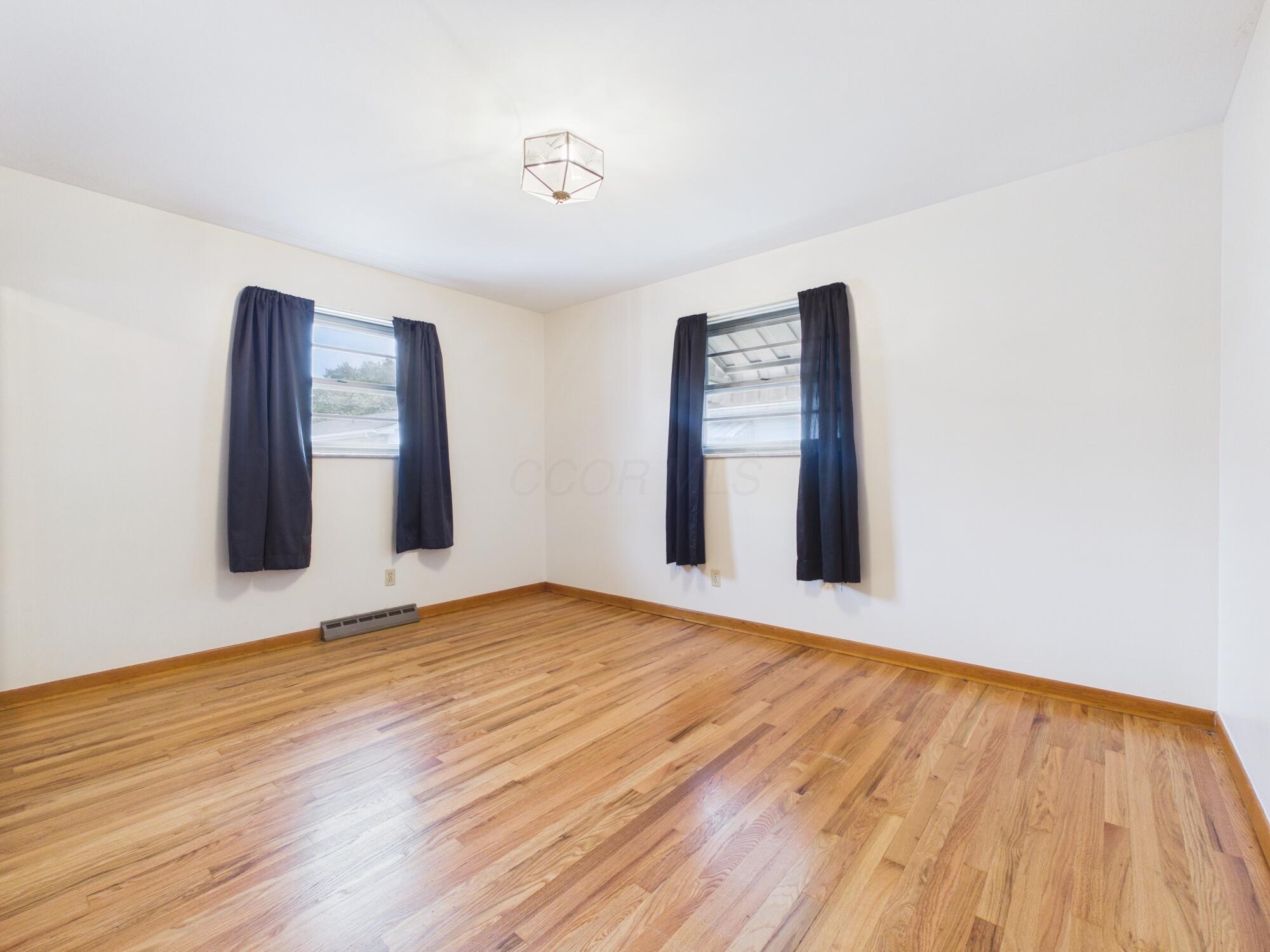 1409 Beacon Street Property Photo 5