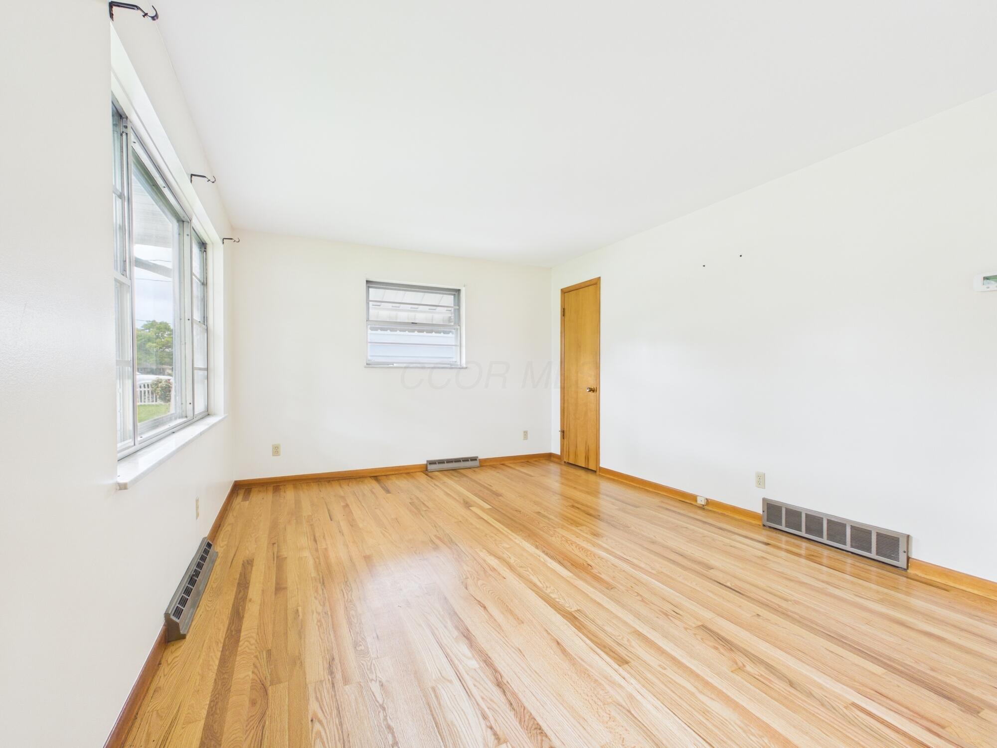 1409 Beacon Street Property Photo 9