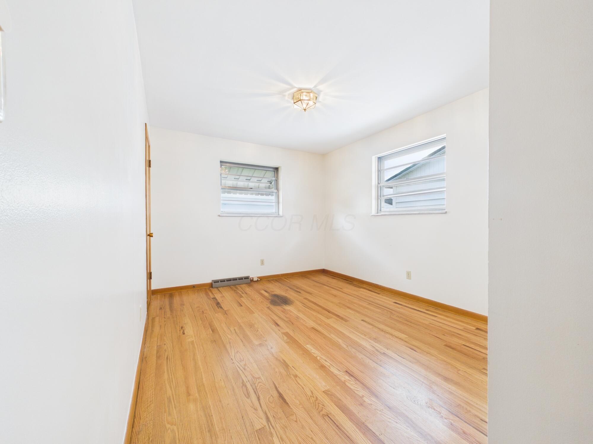 1409 Beacon Street Property Photo 17