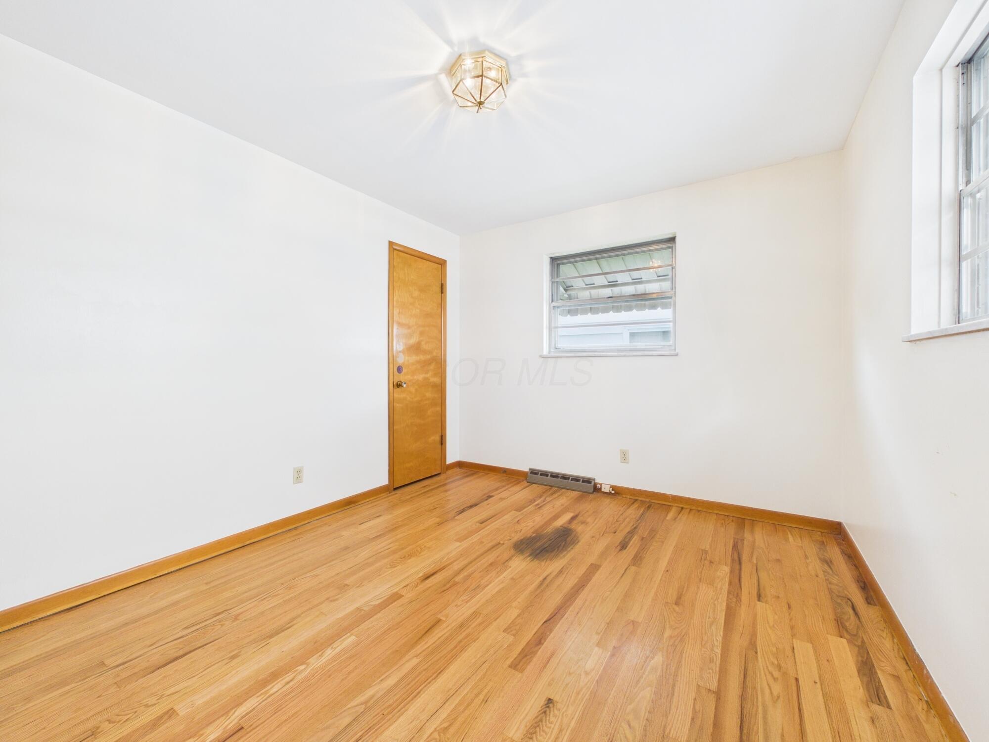 1409 Beacon Street Property Photo 18