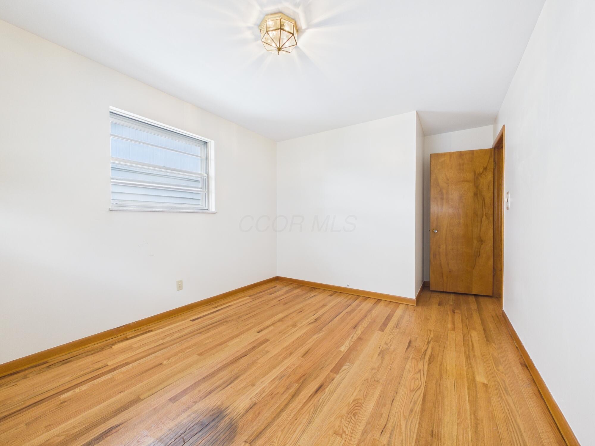 1409 Beacon Street Property Photo 19